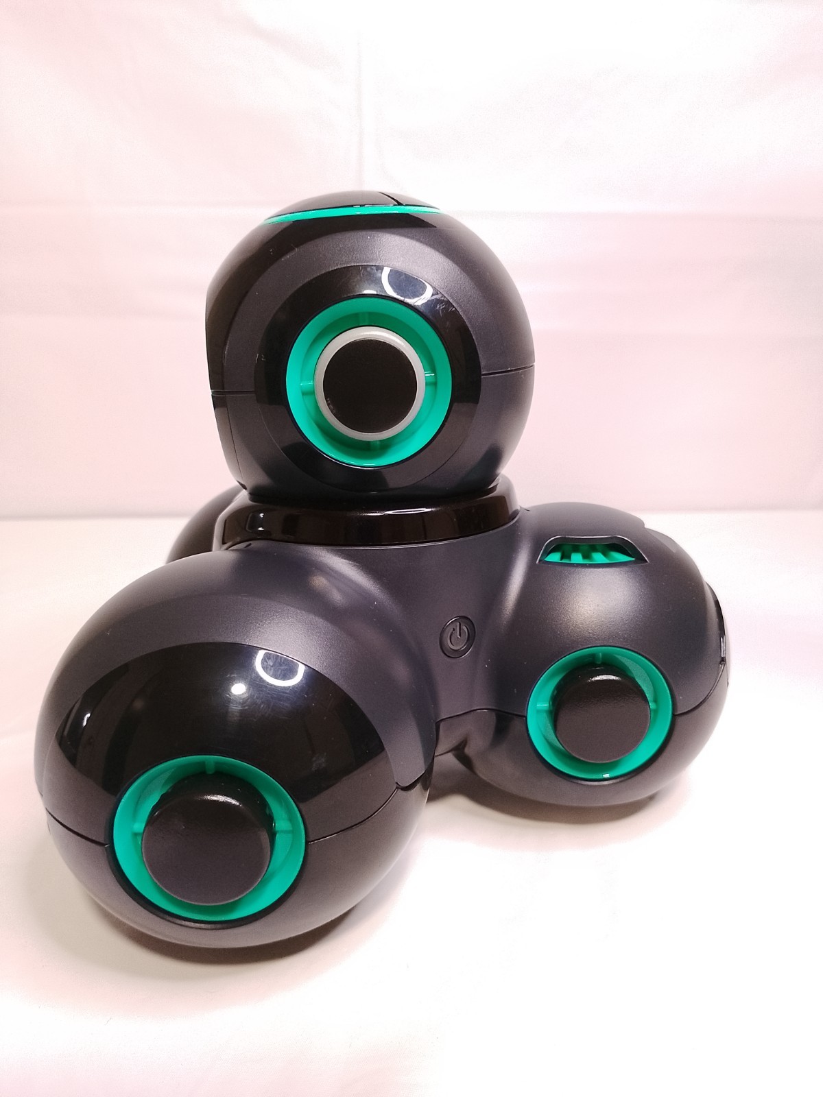 Wonder Workshop Cue Coding Robot Model QU01 – Tested & Working (Robot Only)