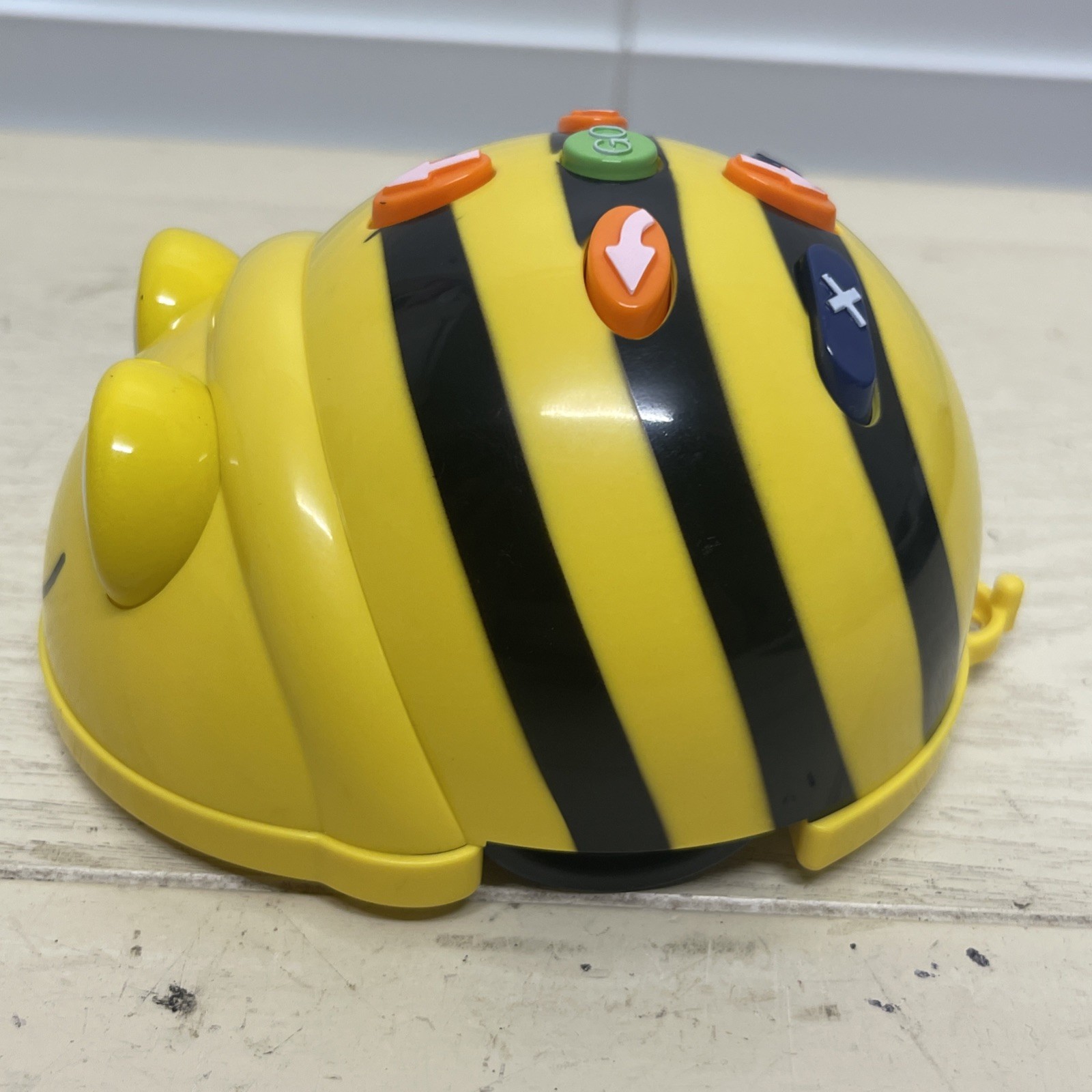 TTS Bee-Bot Programmable Floor Robot WORKING No Charger Included