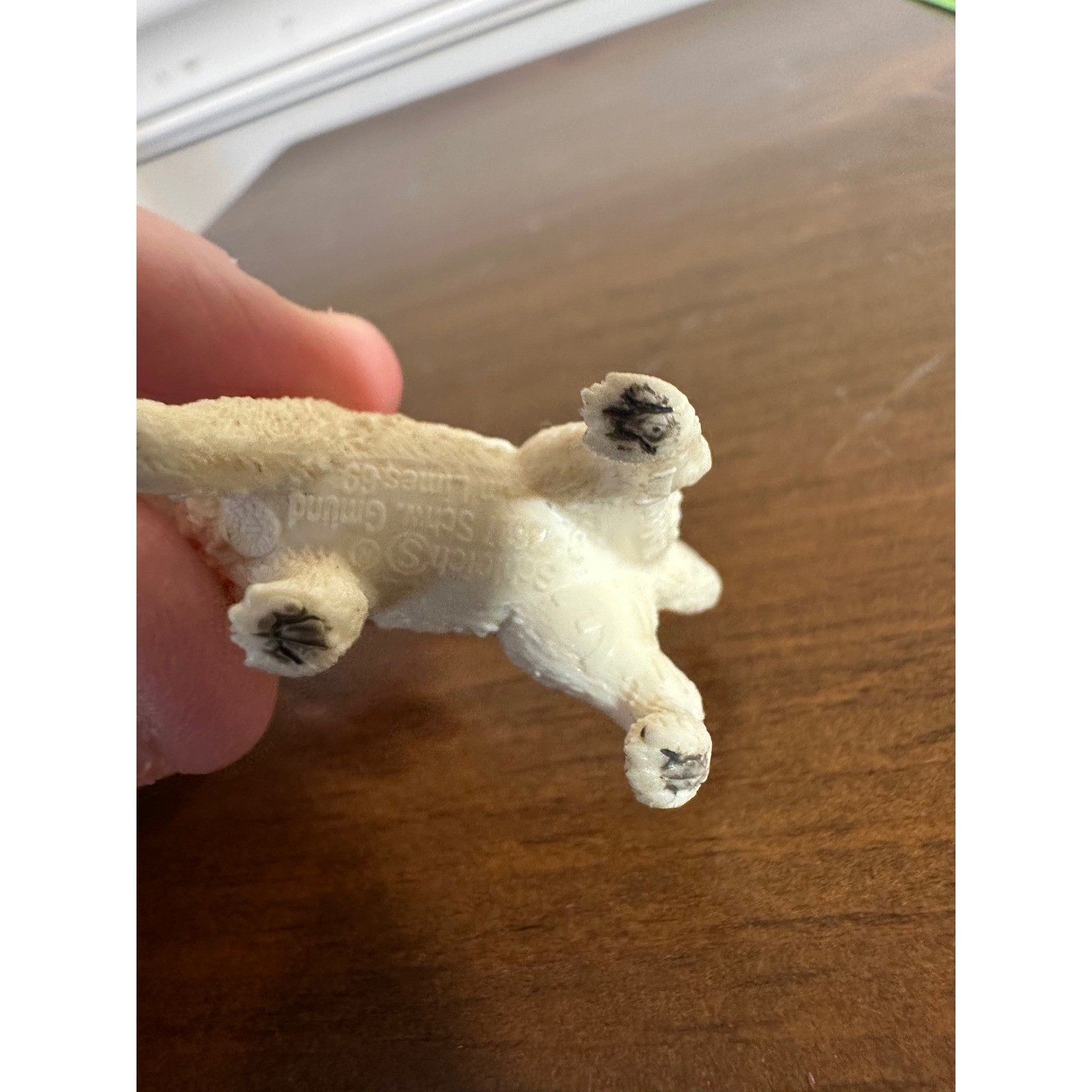 Schleich Golden Retriever Puppy Dog Figurine 16396 Cream Tan Miniature Toy