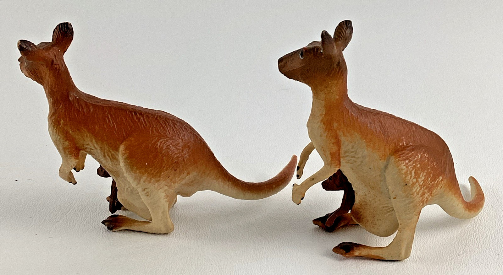 Safari Ltd Kangaroo Figures Topper Realistic Animal Joey Marsupial Vintage 1998
