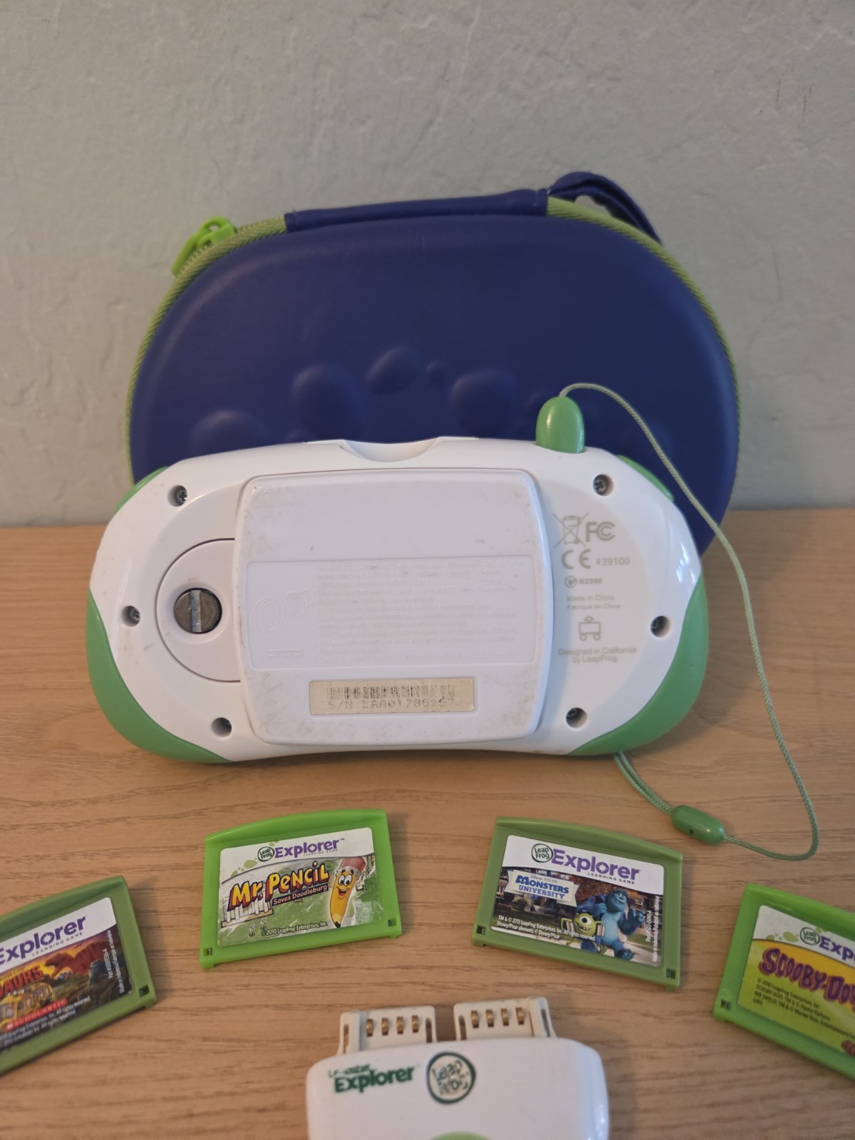Leap Frog Leapster Explorer System – 4 Games, Case & Camera/Video Tested Works