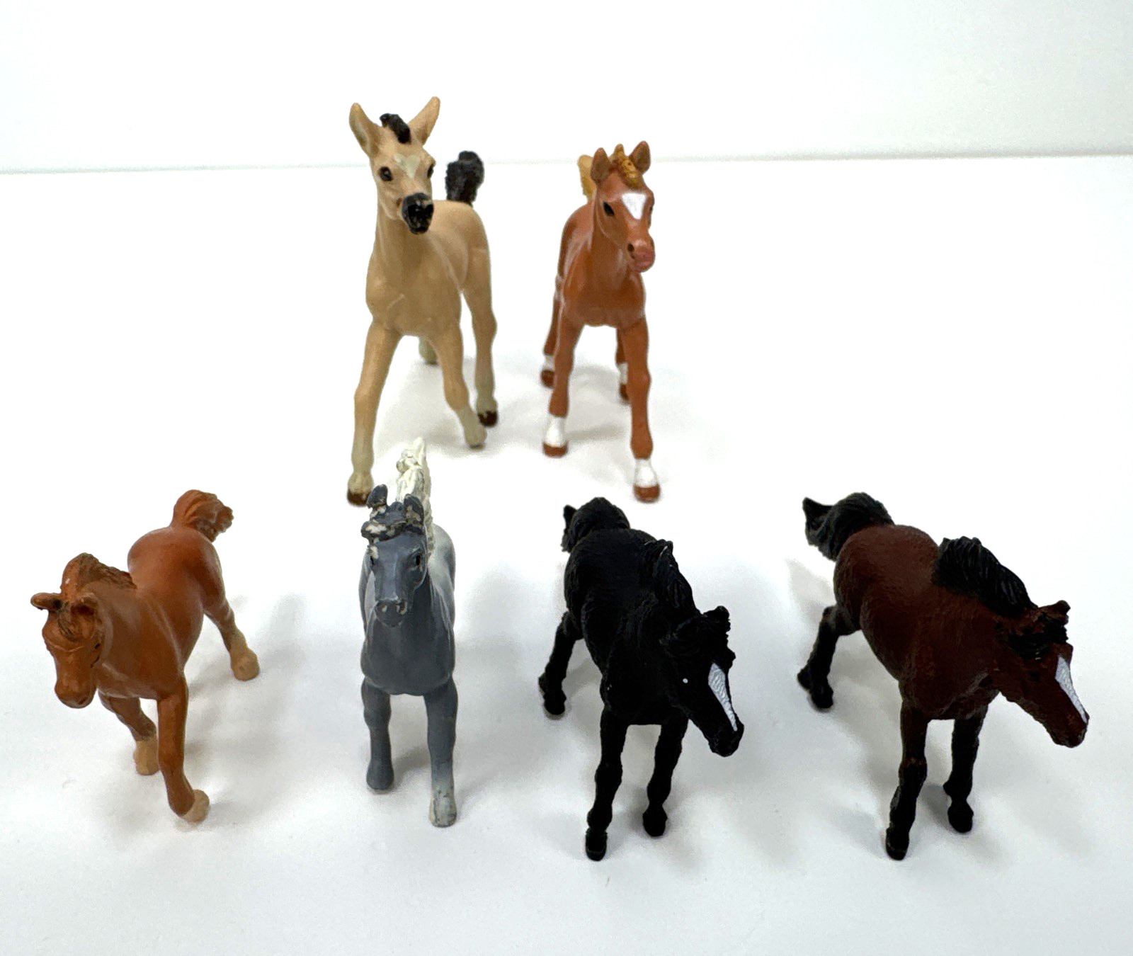 Lot Of 6 Miniature Horse Toy Figures Safari Plastic 90s & 2005