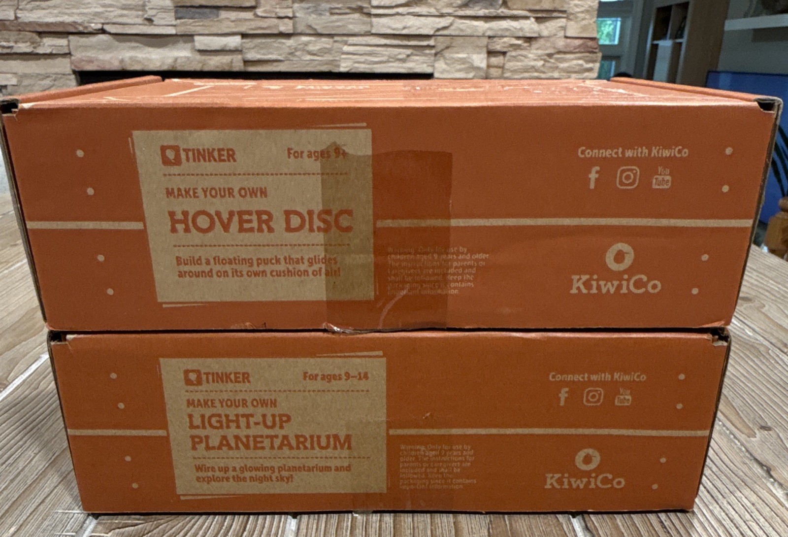 KiwiCo Tinker Crate Lot of 2 Hover Disc & Light-Up Planetarium STEM Science Kits