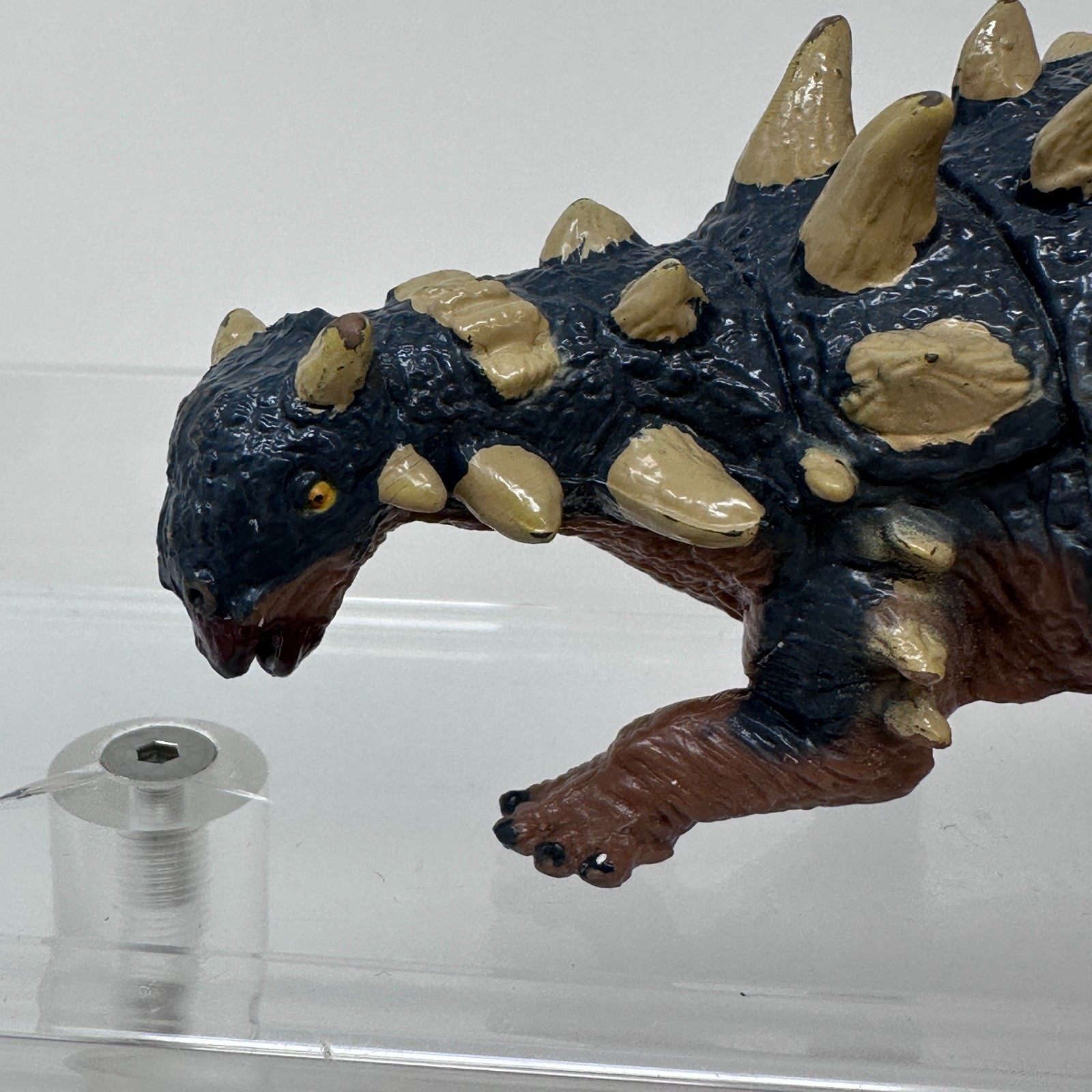 Terra Battat Euoplocephalus Tutus Figure Gray Prehistoric Dinosaur Figurine 6.5″