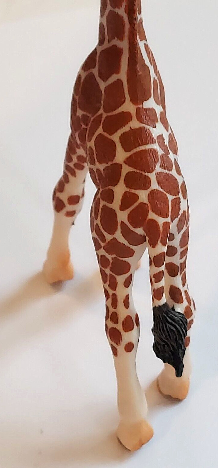 Schleich Calf Giraffe Wildlife Animal Figure 2015 D-73527 Am Limes.