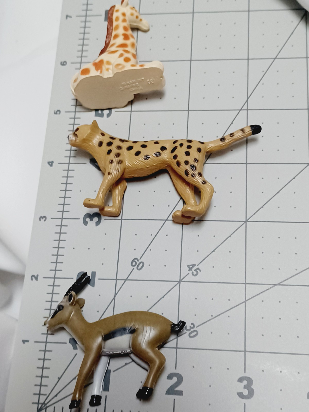 K&M Safari animals Small Pretend Play Wildlife Lot Of 10 Tiger Zebra Giraffe Etc