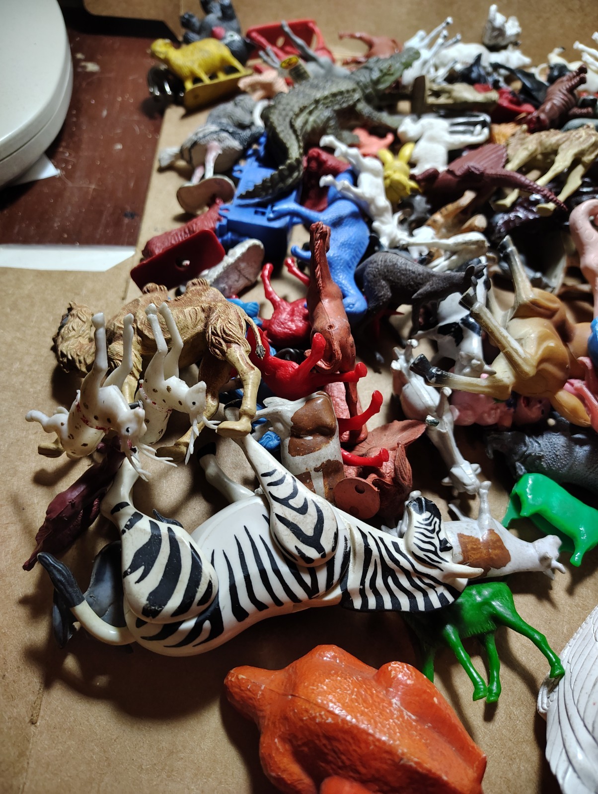 Vintage Plastic Rubber Animal Figures Lot Zoo Farm Safari Dinosaur Toys 3 Lbs