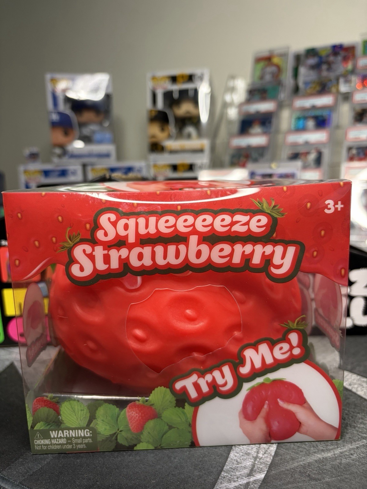 🔥🍓Genuine Sunny Days Giant Squeeeeze Strawberry 🍓🔥 Us Seller! Same day ship