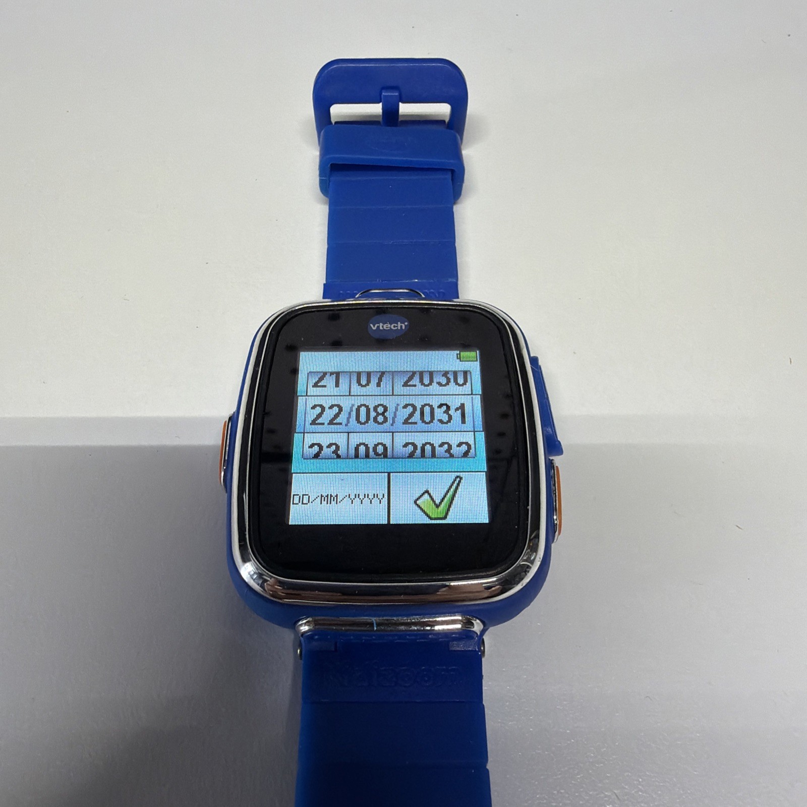 V-Tech Kids Smart Watch – Blue, Games, Camara, Video, EXCELLENT Condition
