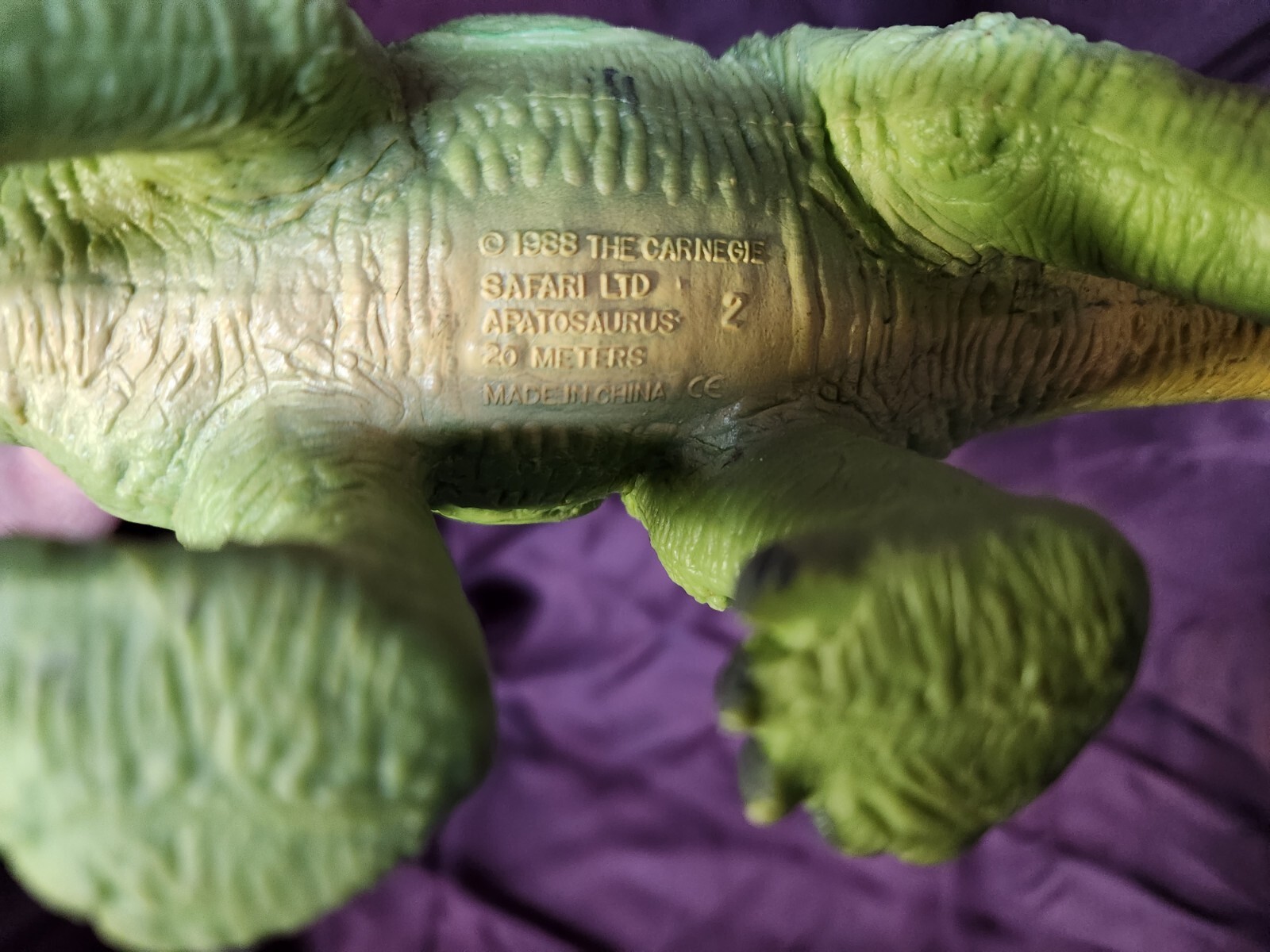 1988 Carnegie Collection Safari Ltd Apatosaurus Vintage Educational 17″ Hard PVC