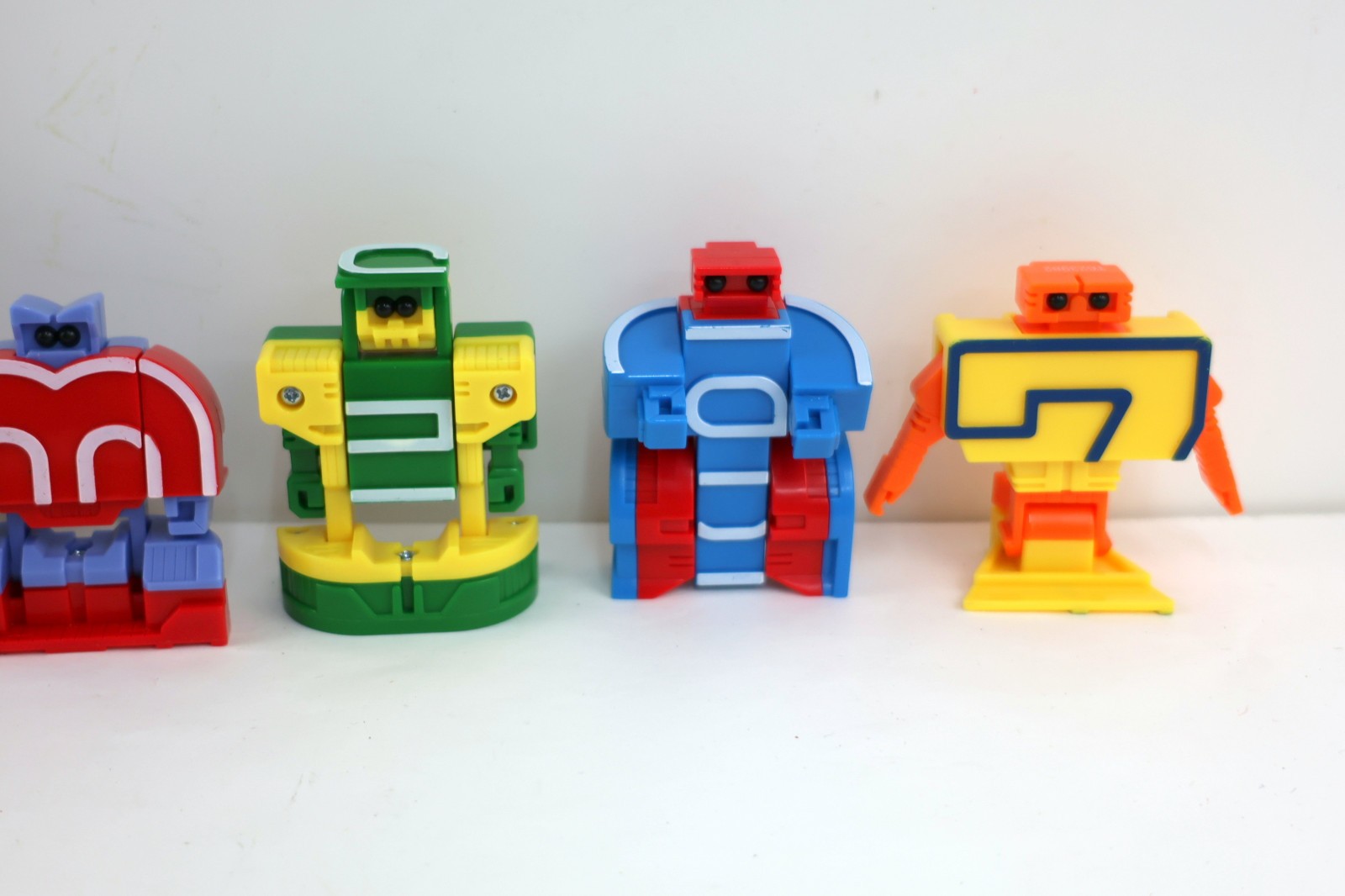 Lakeshore Number-Bots Robots Transforming Toy Educational STEM Learning 0-3,5-7