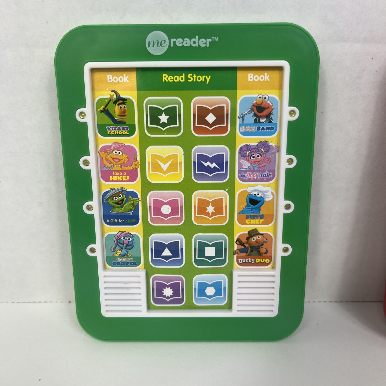 Sesame Street & Animal Electronic Me Reader Story Reader