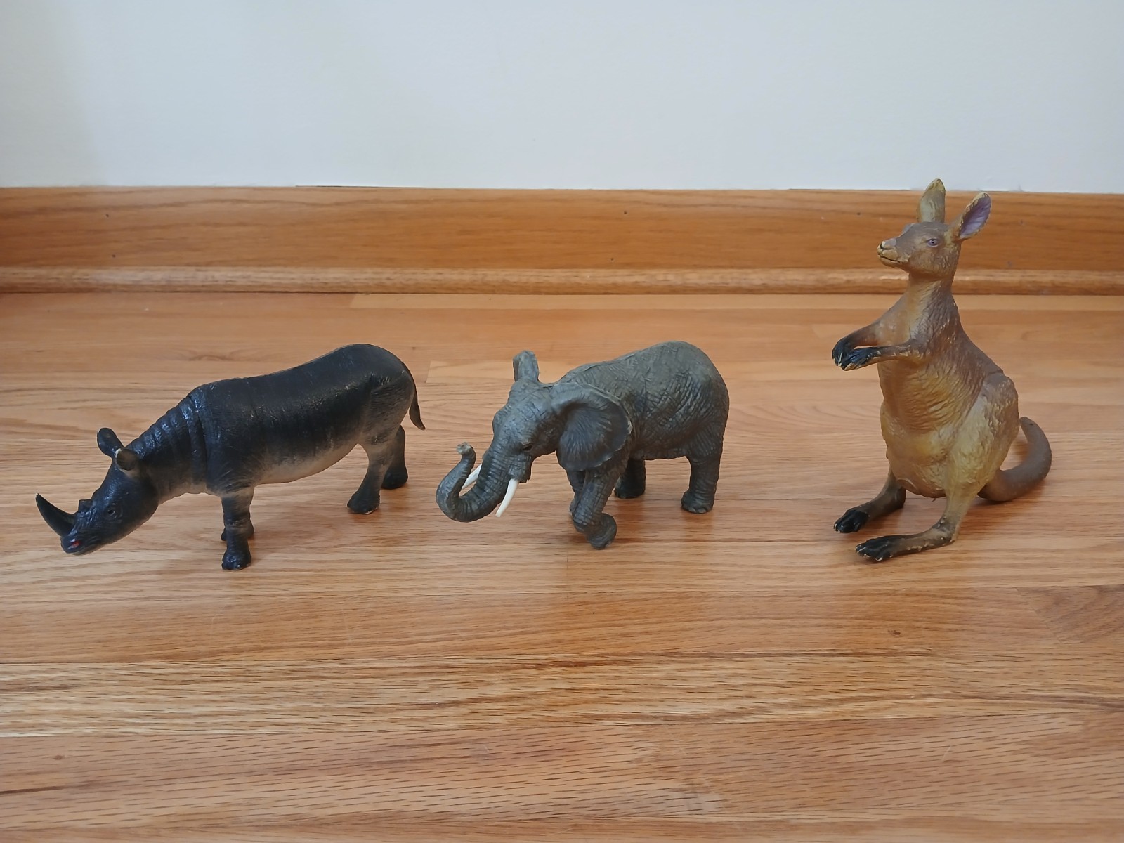 Vintage Vinyl Toy Animal Figures Lot of 14 Jungle Desert Sea AAA Playskool READ