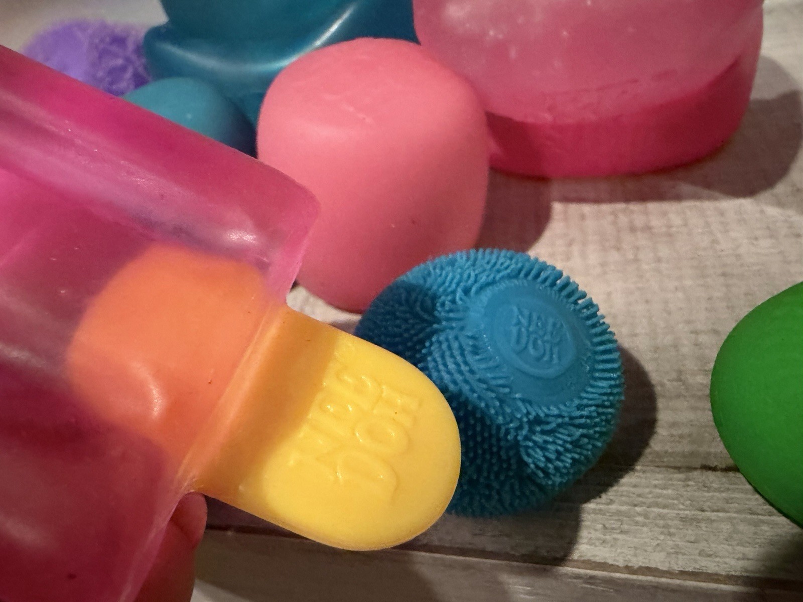 23 NEEDOH Nee Doh LOT 100% AUTHENTIC Trusted Seller Pizza Popsicle Cake Splat🫟