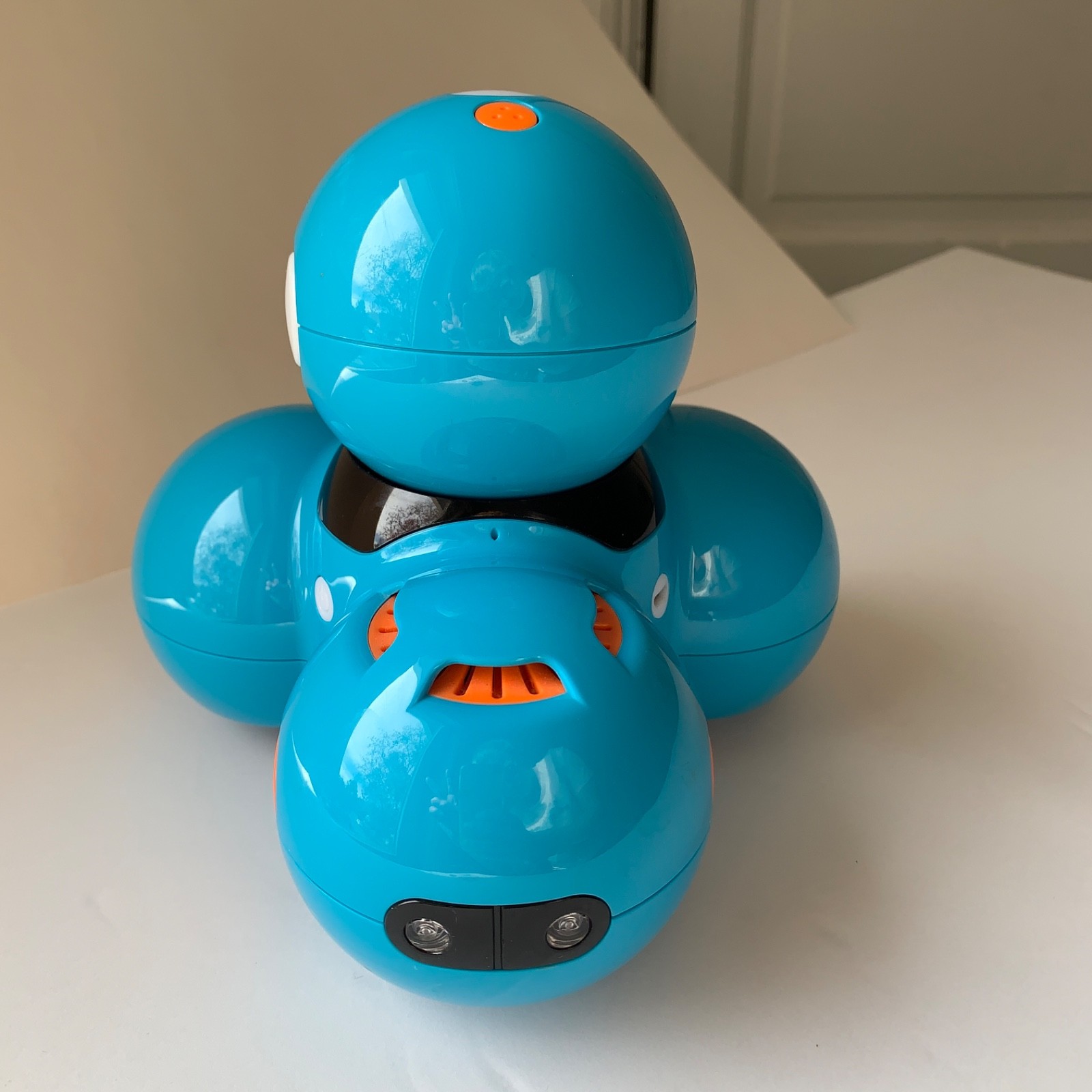 Wonder Workshop DA01 Dash Robot w Cable Kids Coding Educational Toy Bots STEM