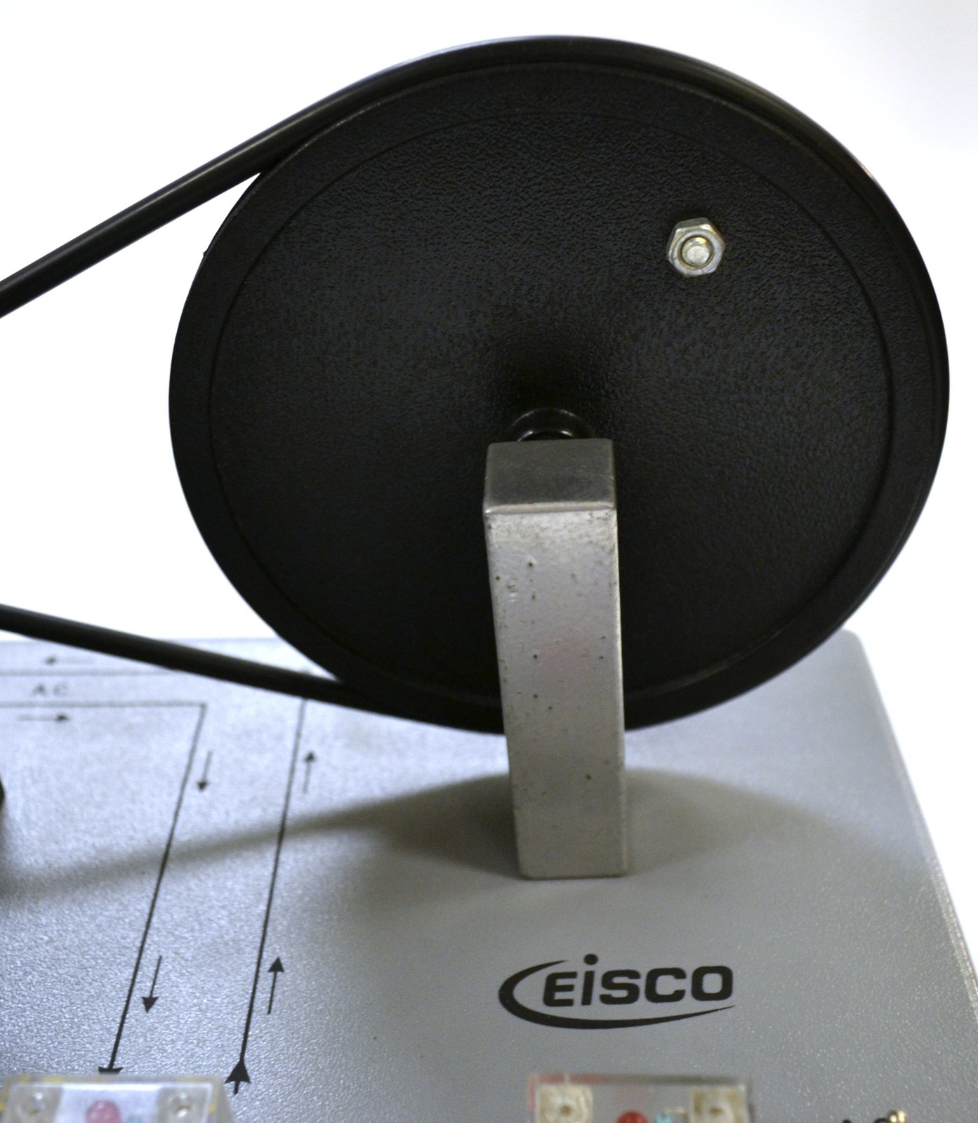 Eisco Labs Demonstration Motor Generator Activity Model (AC/DC) – Hand Powered