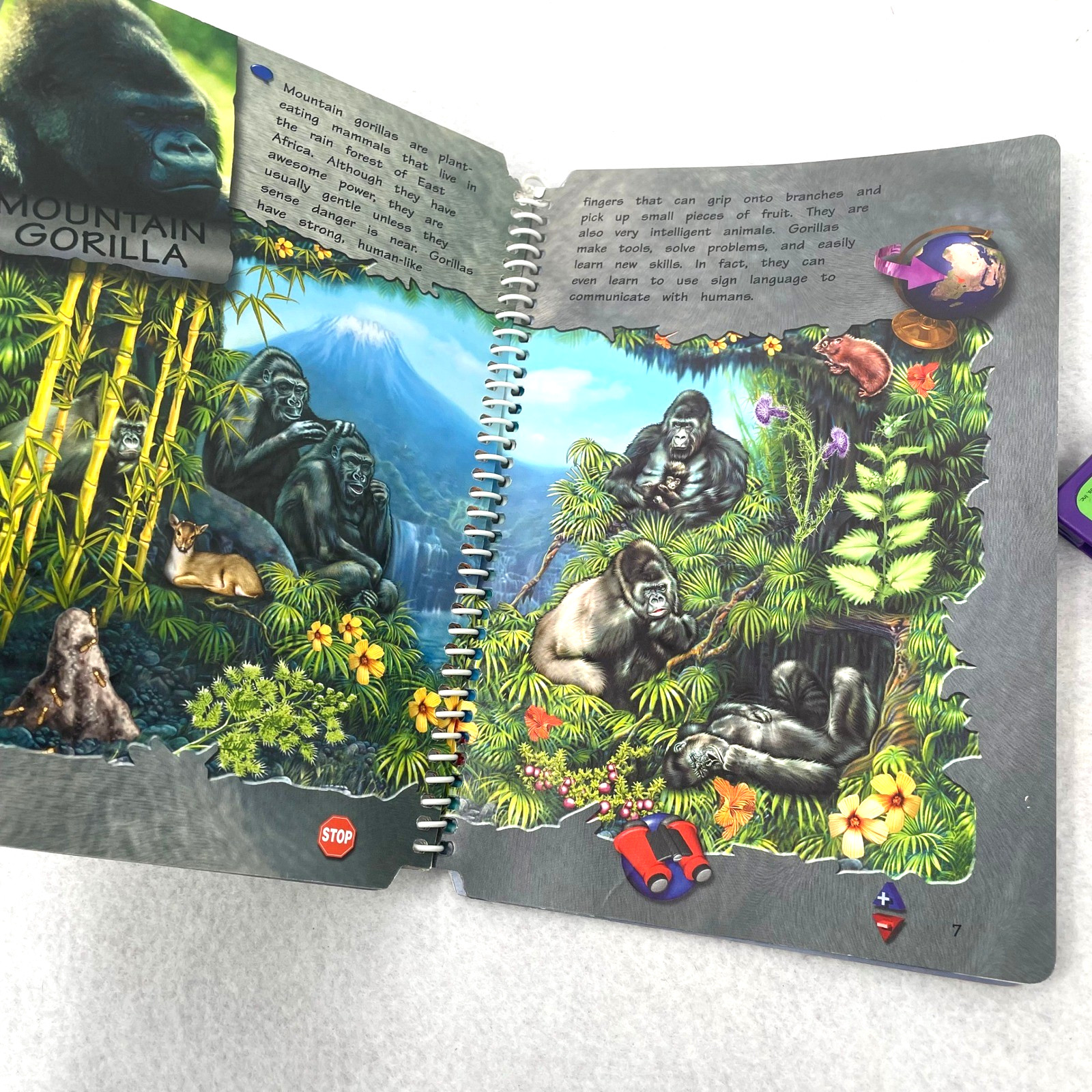 LeapFrog LeapPad 3 Science Amazing Mammals Interactive Book and Cartridge Set