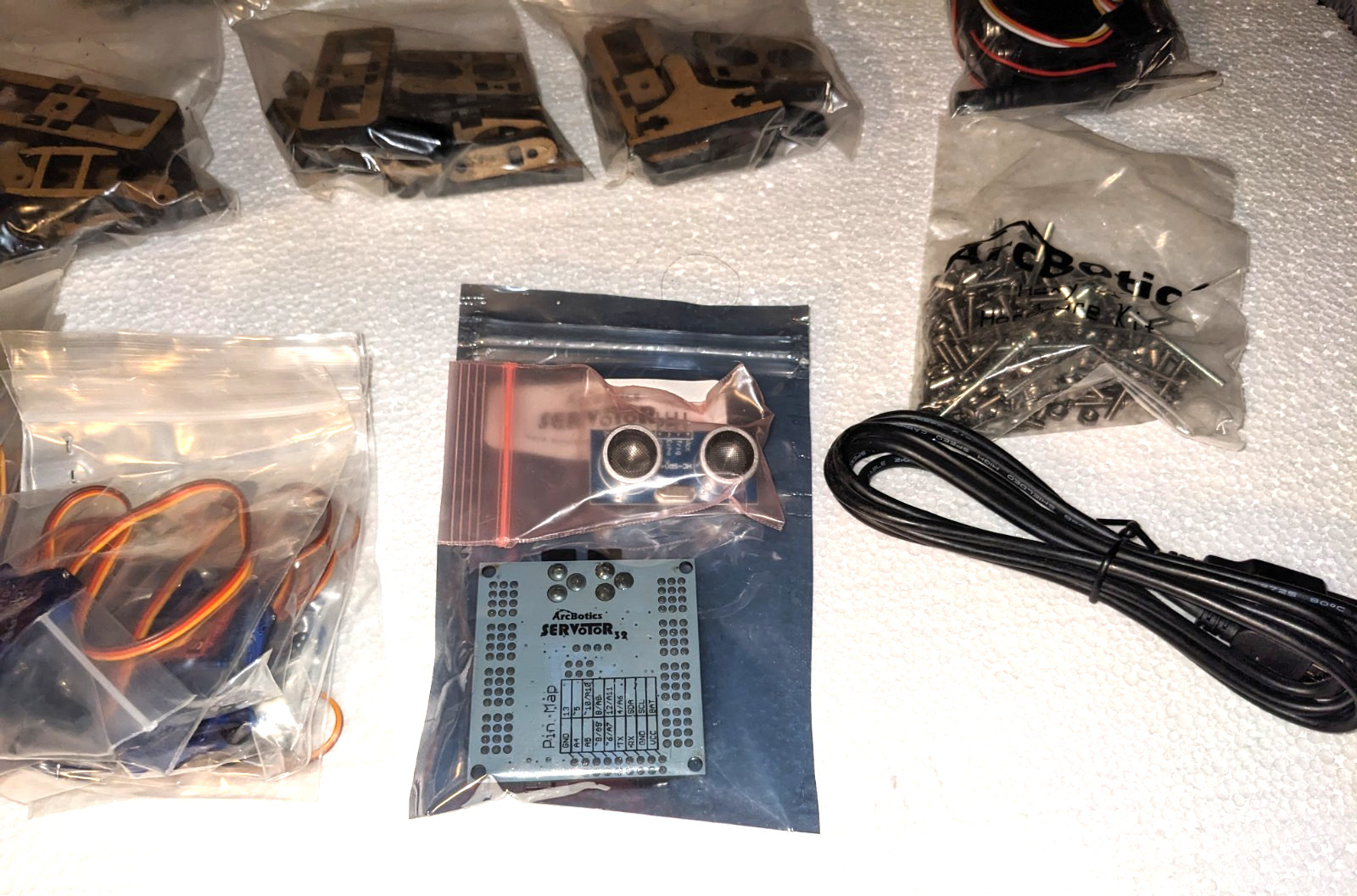 ArcBotics Hexy Hexapod Robot New Arduino Open Source 6-Legged DIY Kit First Set