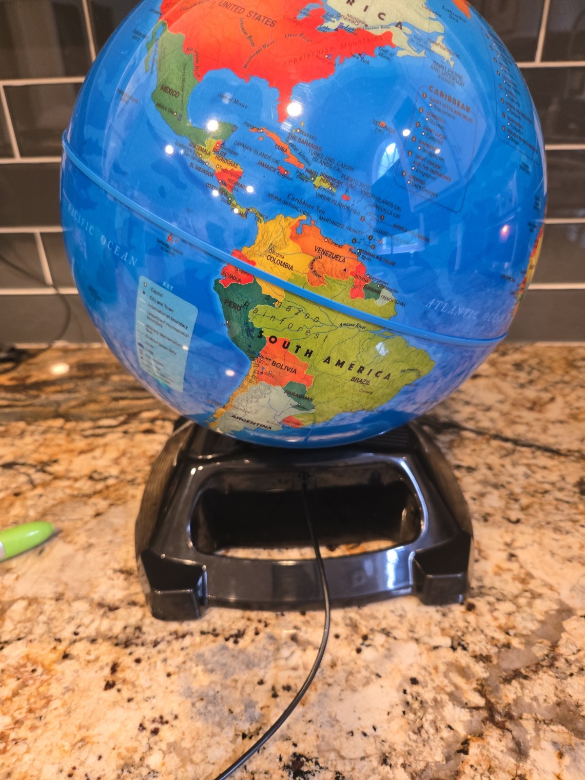 Leapfrog Magic Adventures Globe w/ LCD Video Screen, Kids Toy Interactive