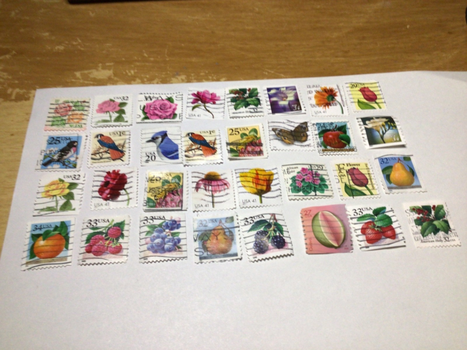 Assorted selection of US bird& animal sramps.