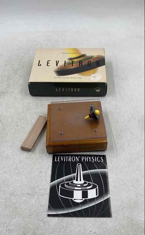 Levitron Magnetic Anti Gravity Top Physics Educational Toy With Box And Booklet
