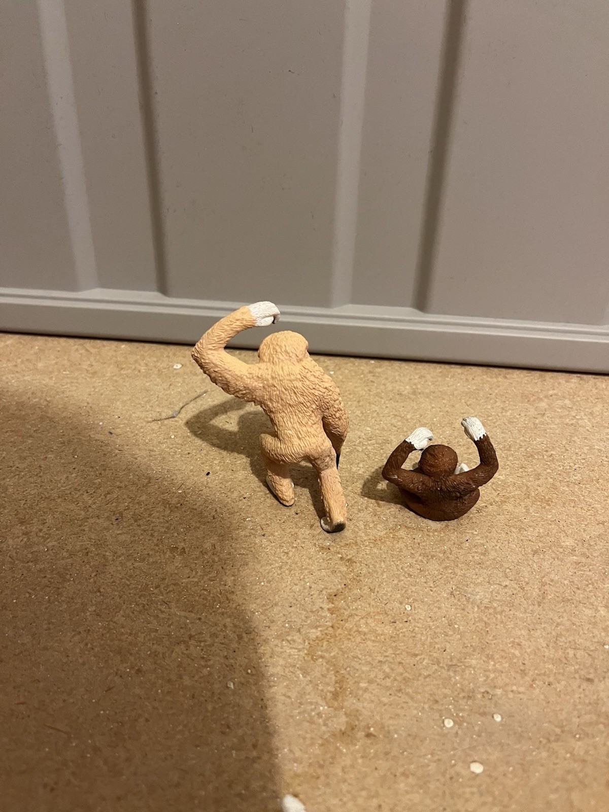 Schleich Gibbon Monkey Figure Lot – Adult & Baby Ape Animal Toy Set