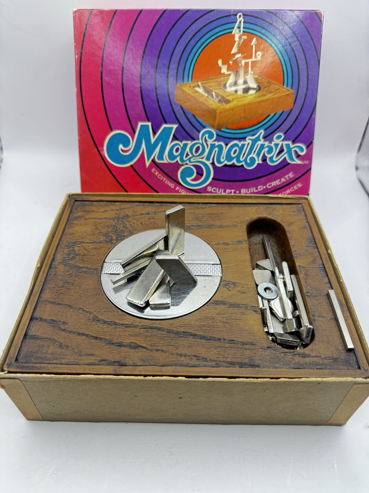 Magnatrix Magnetic Sculpture Building Set Vintage Pacific Game Co w/ Box