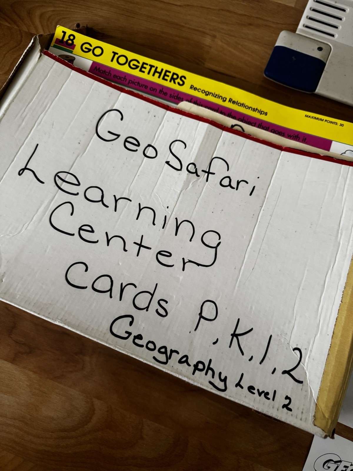 GeoSafari EI-8865 Electronic Learning Game VINTAGE TESTED WORKS W/ Tons Of Cards