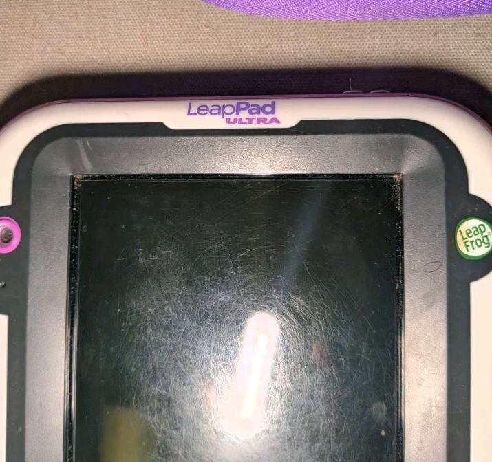 Leapfrog Leappad Ultra Kids Learning Tablet Bundle + Silicone Case & 7 Games