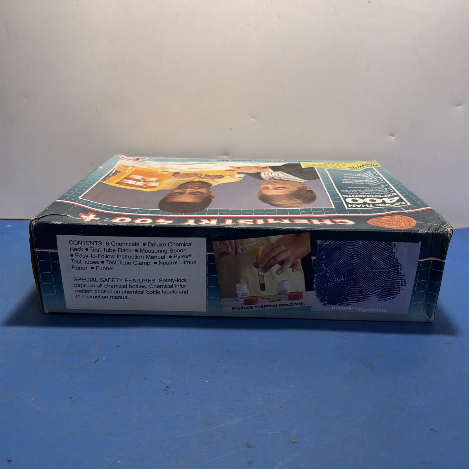 Vintage Chemistry 400+ Science Kit Set with Manual & Accessories