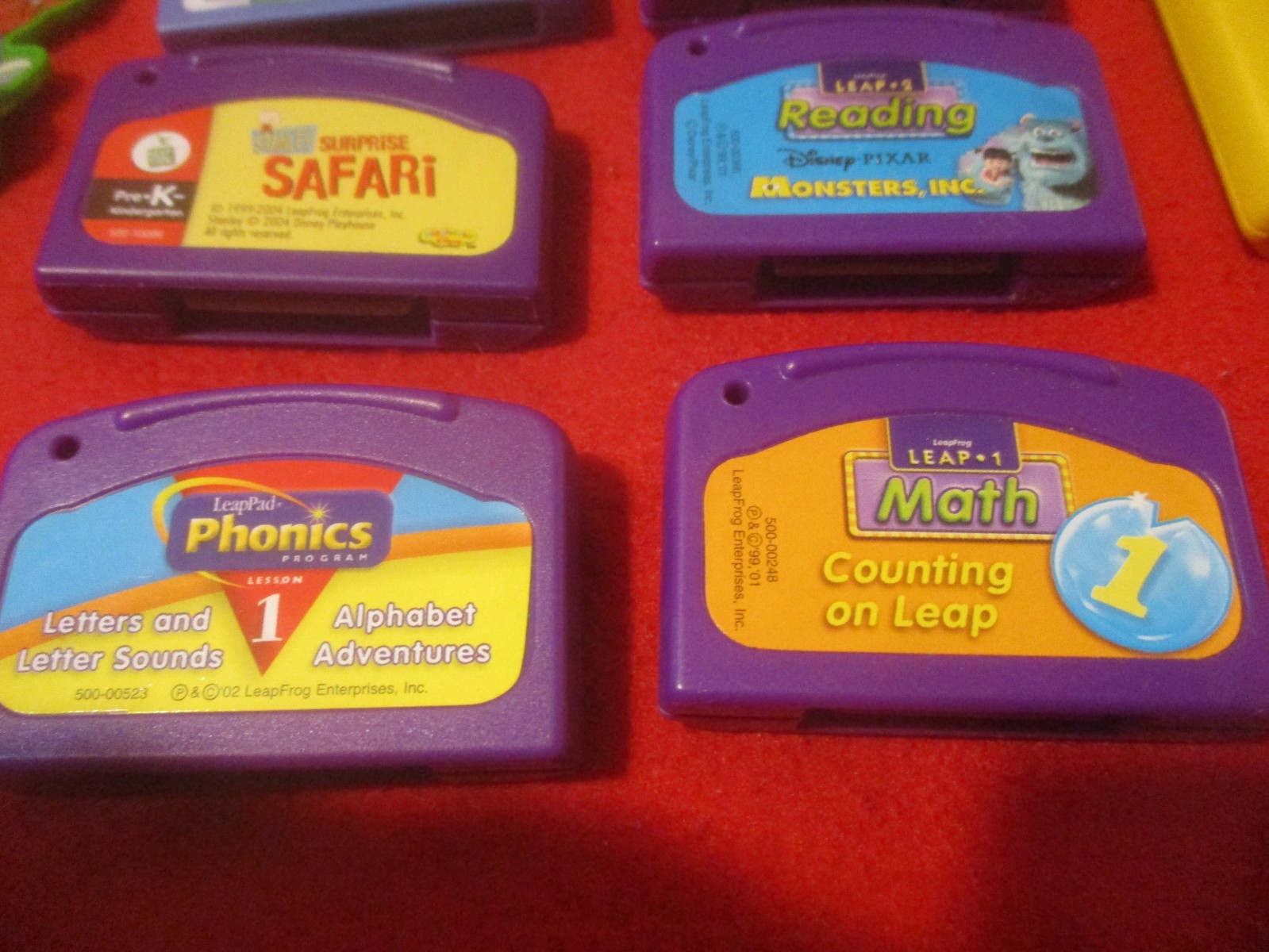 Leap Frog LeapPad 2001 Learning System w/ 6 Books, 8 Cartridges + Case