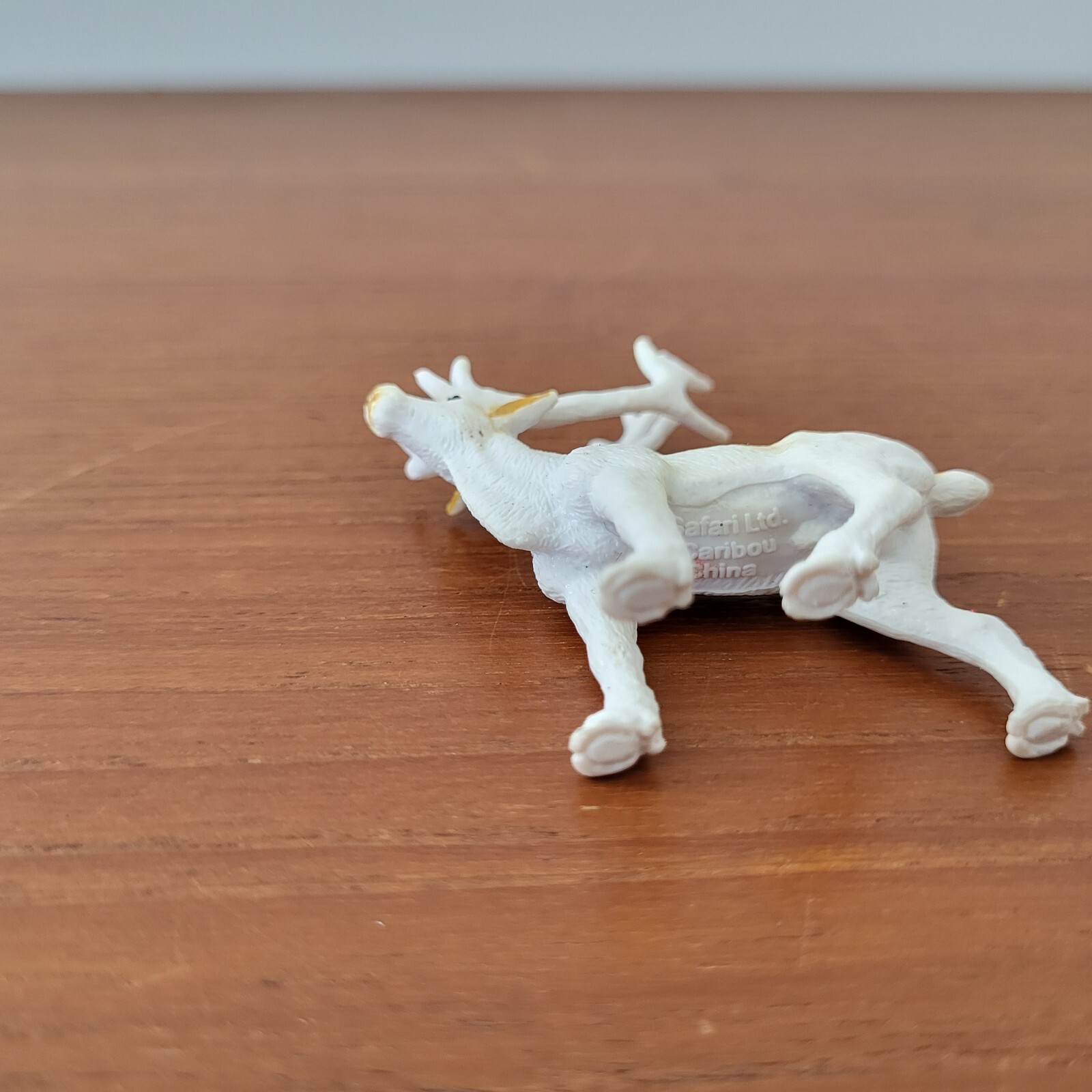 Safari Ltd Caribou Figure Toy Cake Topper Minor Wearing Diorama