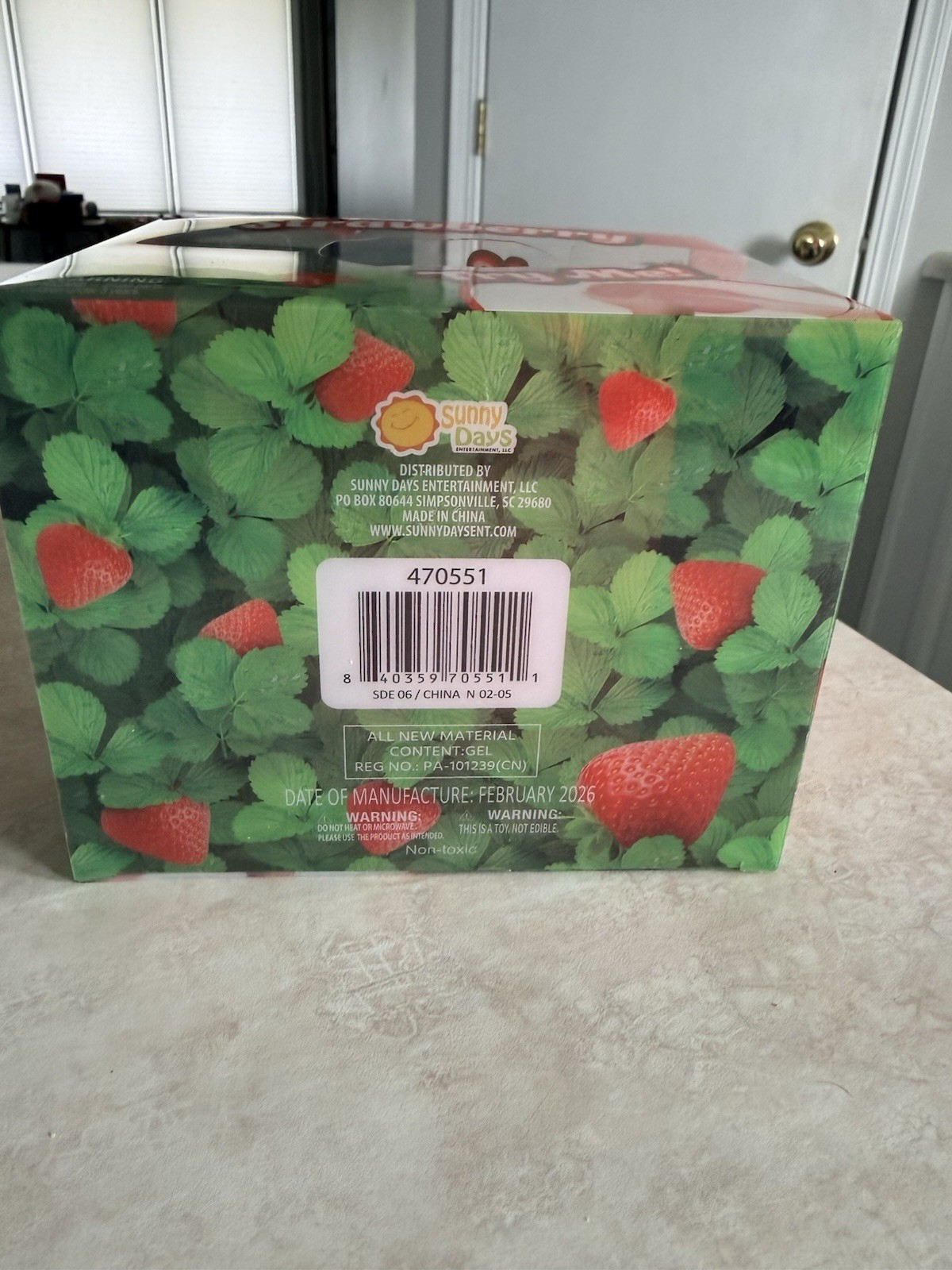 Sunny days JUMBO Squeezy Squeeezy Strawberry Squishy Toy Stress *NEW*