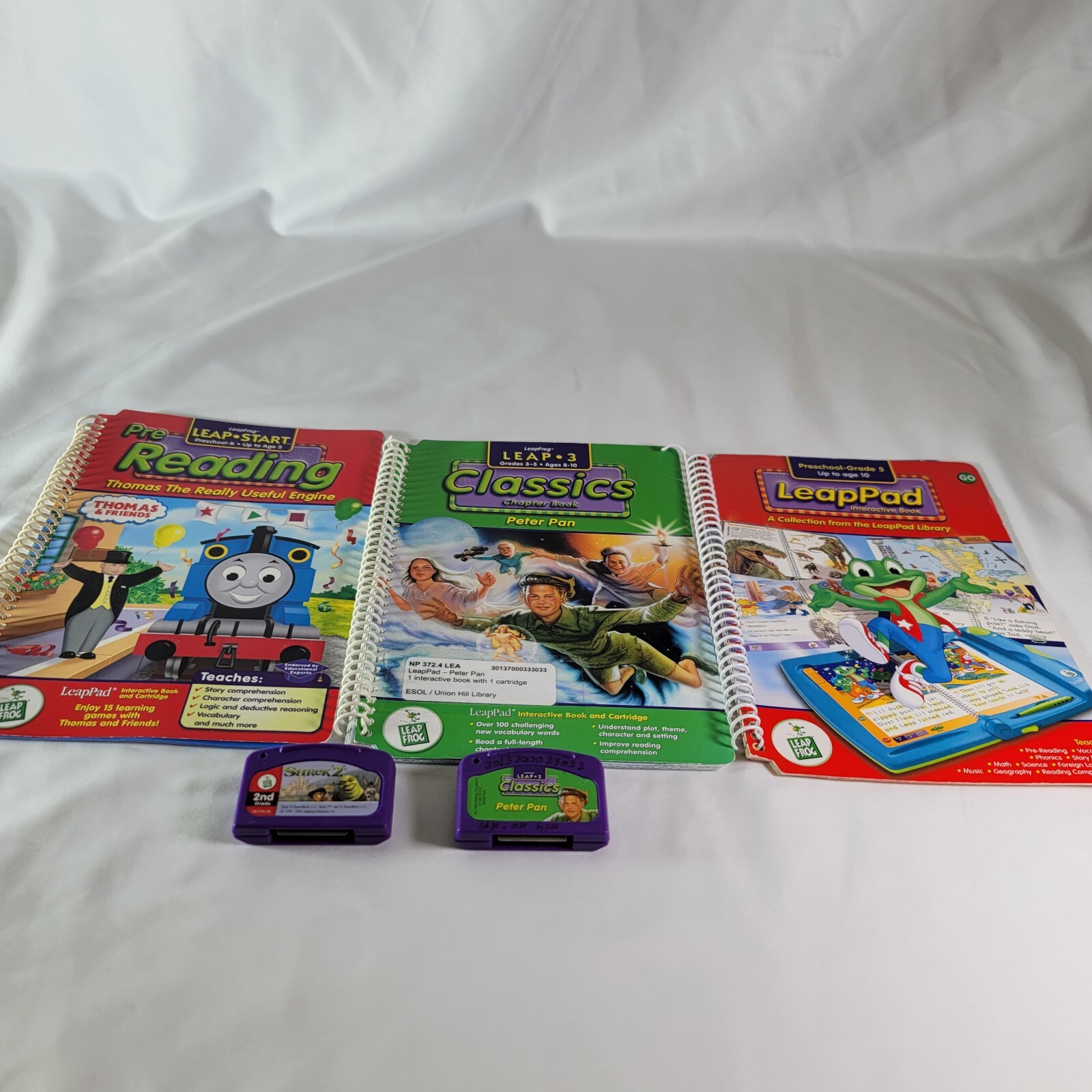 Lot Of LeapPad Books (3) And Two Cartridges (Shrek / Peter Pan)