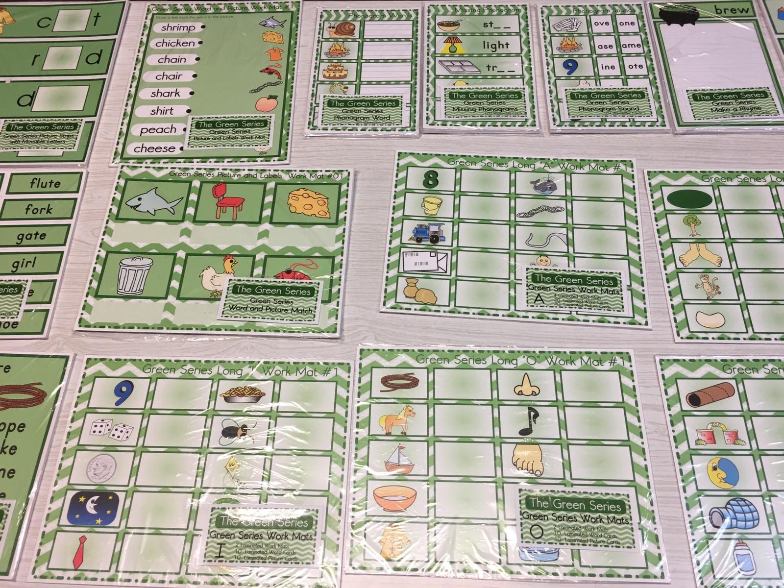 The Pink, Blue & Green Series – 3 Language Kits – Montessori “New”