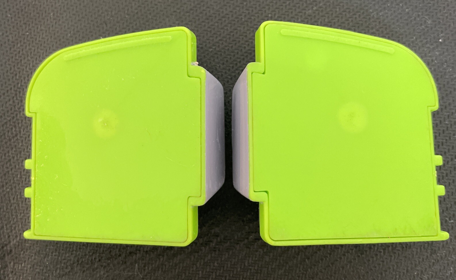 LeapFrog Fridge Farm Magnetic Animal Replacement Piece Part 2007 Purple Cow 715