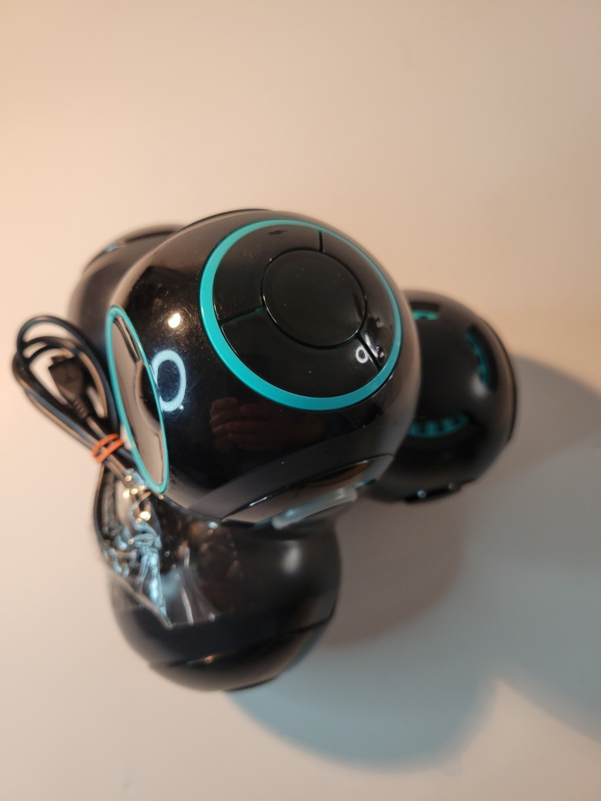 Wonder Workshop CUE Coding Cleverbot QU01
