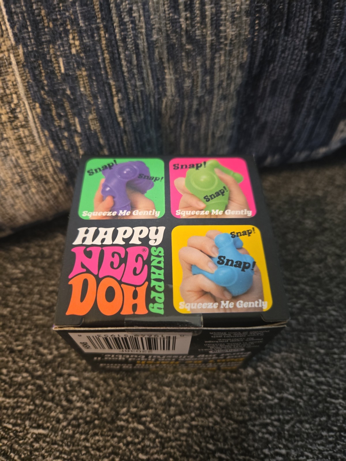 RARE Happy Snappy Push Popping Groovy Glob Air Filled NEEDOH Push POP GREEN