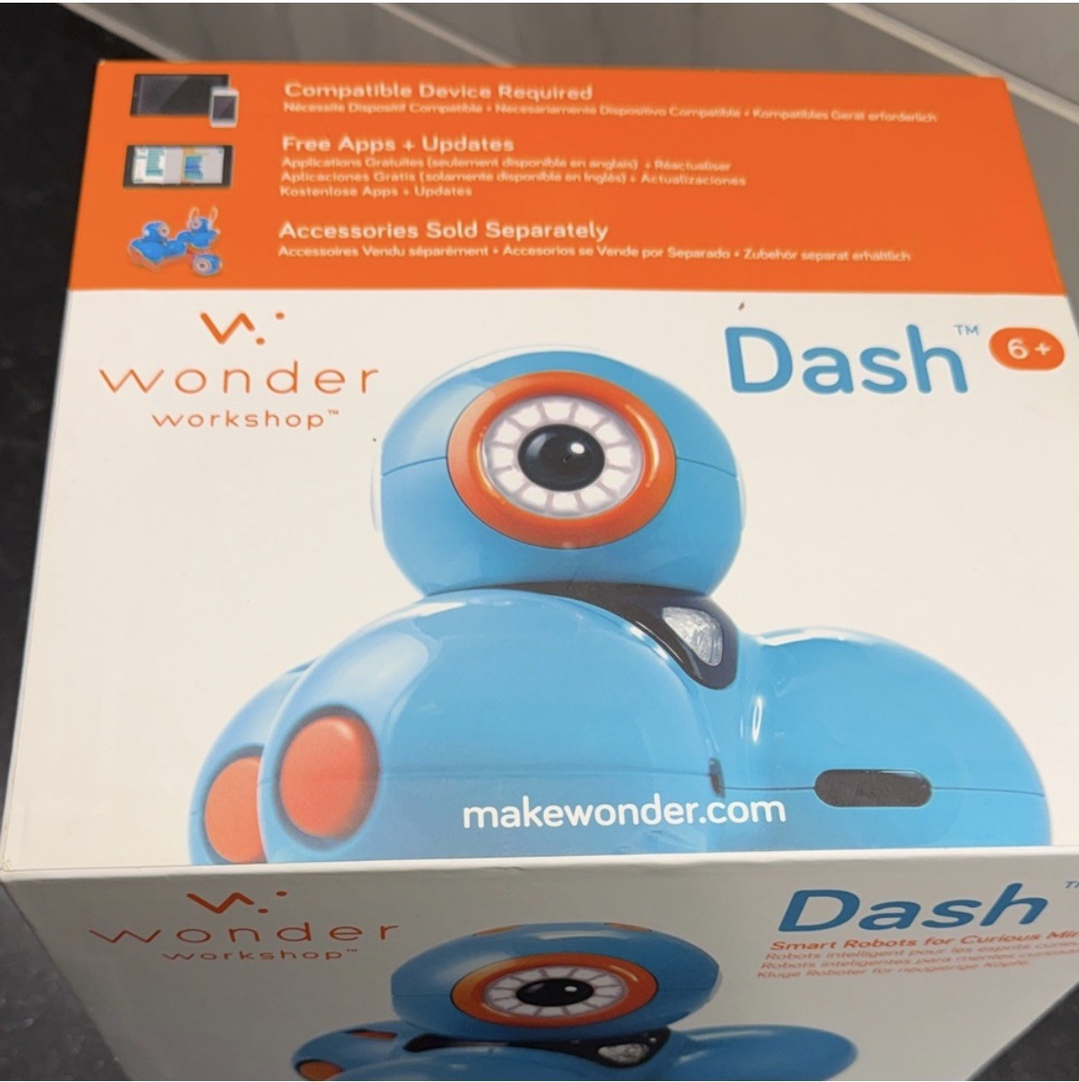 Wonder Workshop Dash Smart Robot With Accessories DA01 Blue – TESTED – WORKS