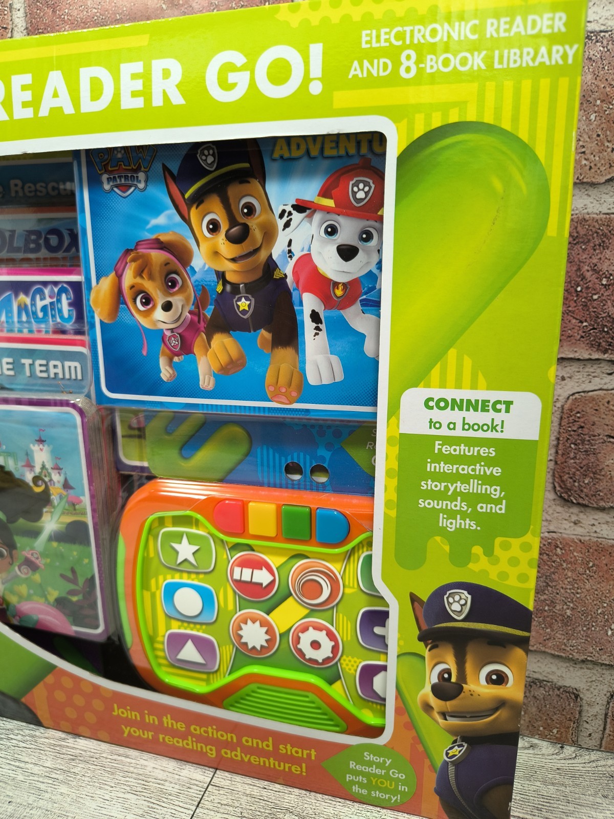 Nickelodeon Story Reader Go! Electronic Reader 8 Book Library New In Box