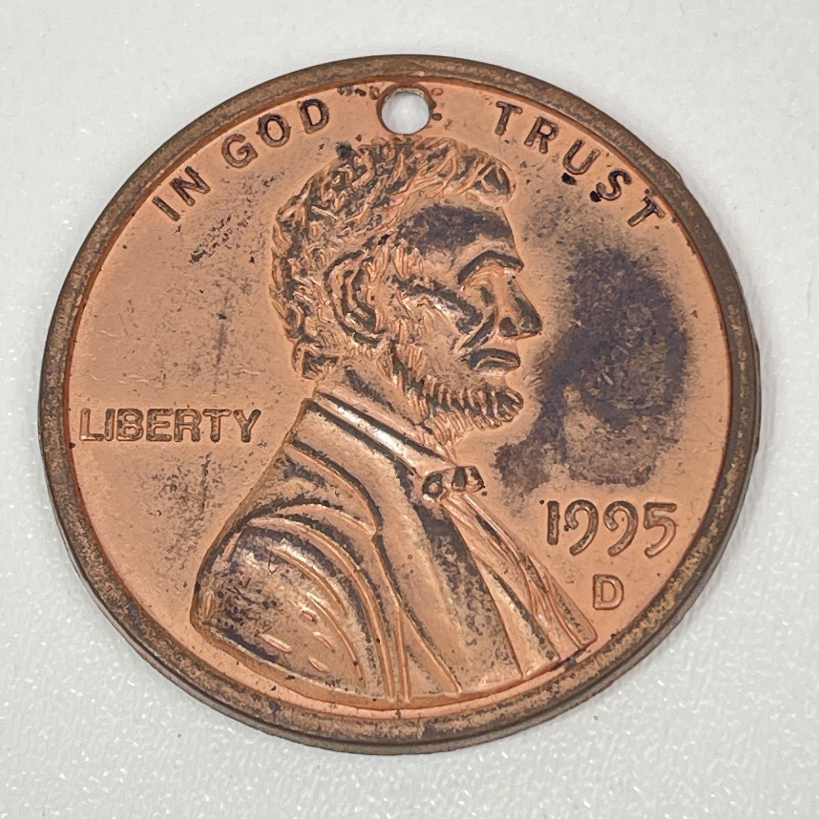 Novelty 2 inch Lincoln Penny Key Chain 1995 D Toy Money Coin Realistic Toy