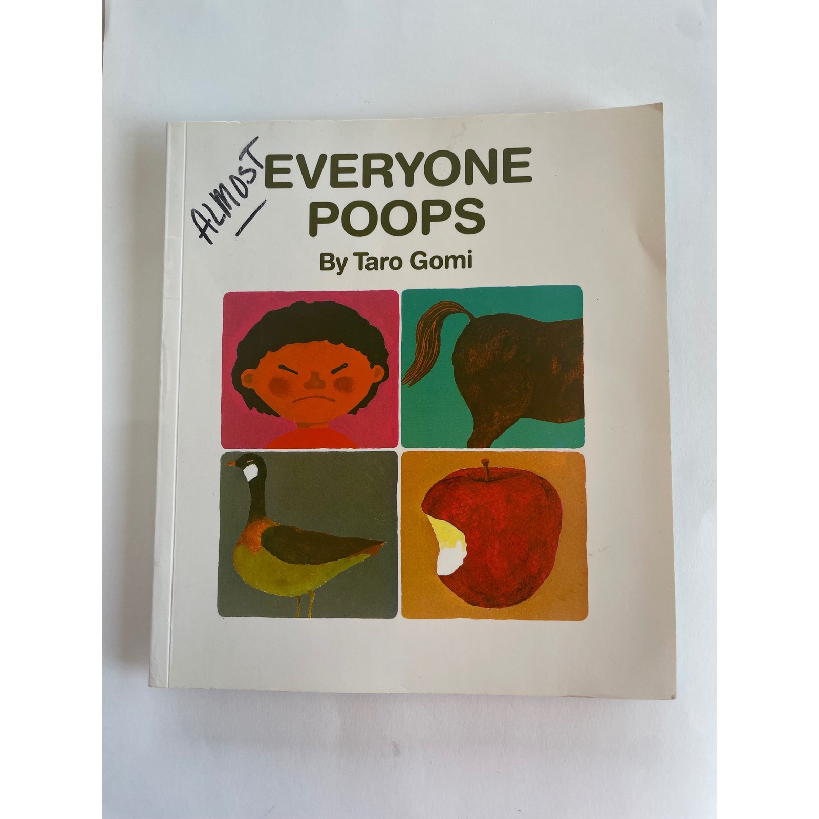 Everyone Poops Taro Gomi Children’s Book Potty Training Hardcover Humor Classic