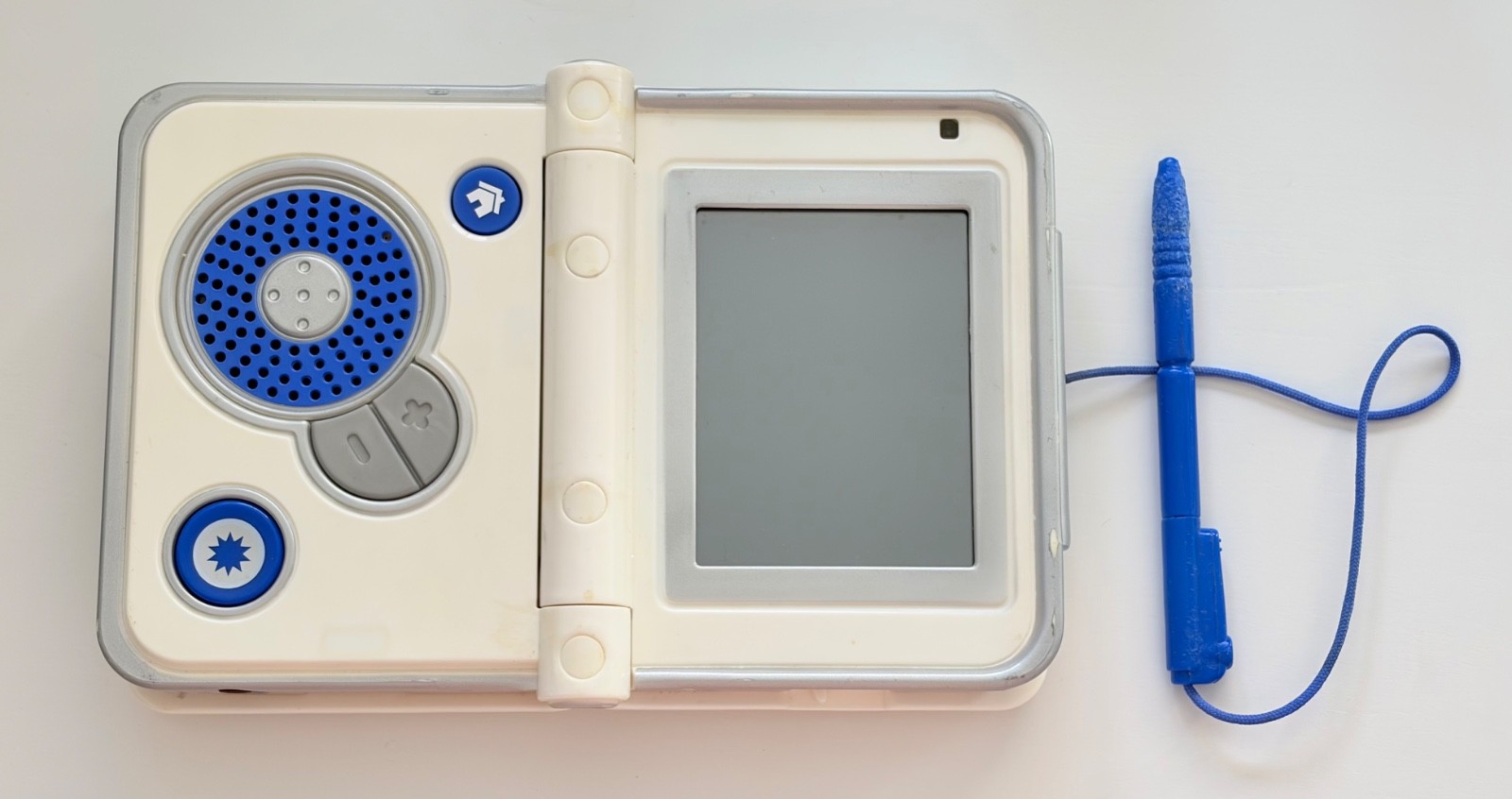 Fisher Price iXL 6-in-1 Learning System Blue Handheld Console Only Powers On