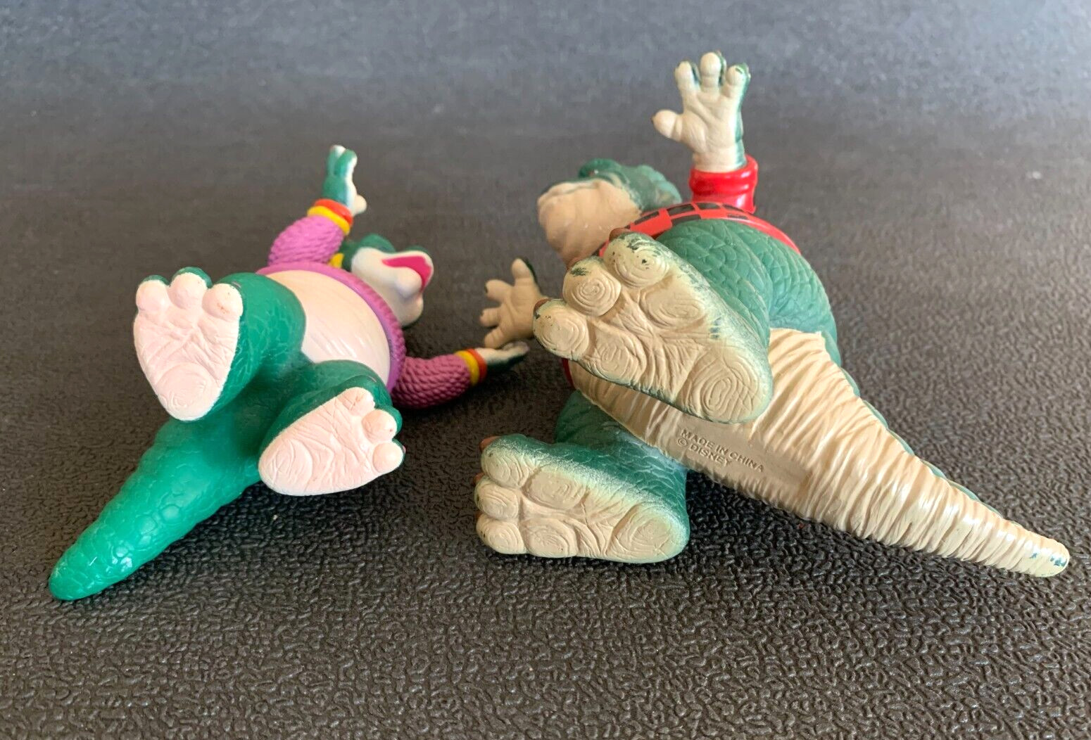 Disney’s TV Show – Dinosaurs – Charlene and Earl Sinclair Set of 2 – Excellent