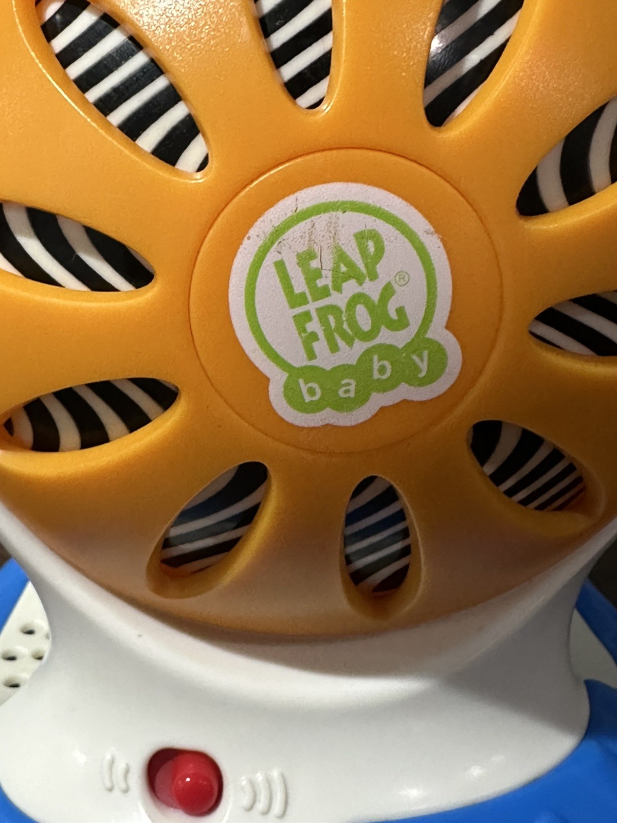 LeapFrog Sing And Spin Alphabet Zoo – Letter, Animal and Music Learning Modes