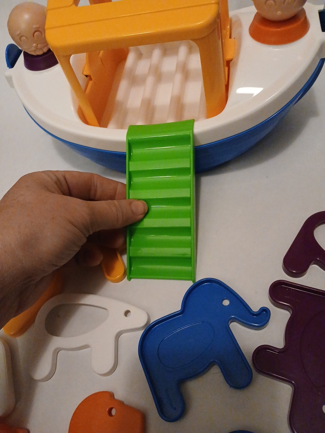 [COL] 1960’s Tupperware Noah’s Ark Complete