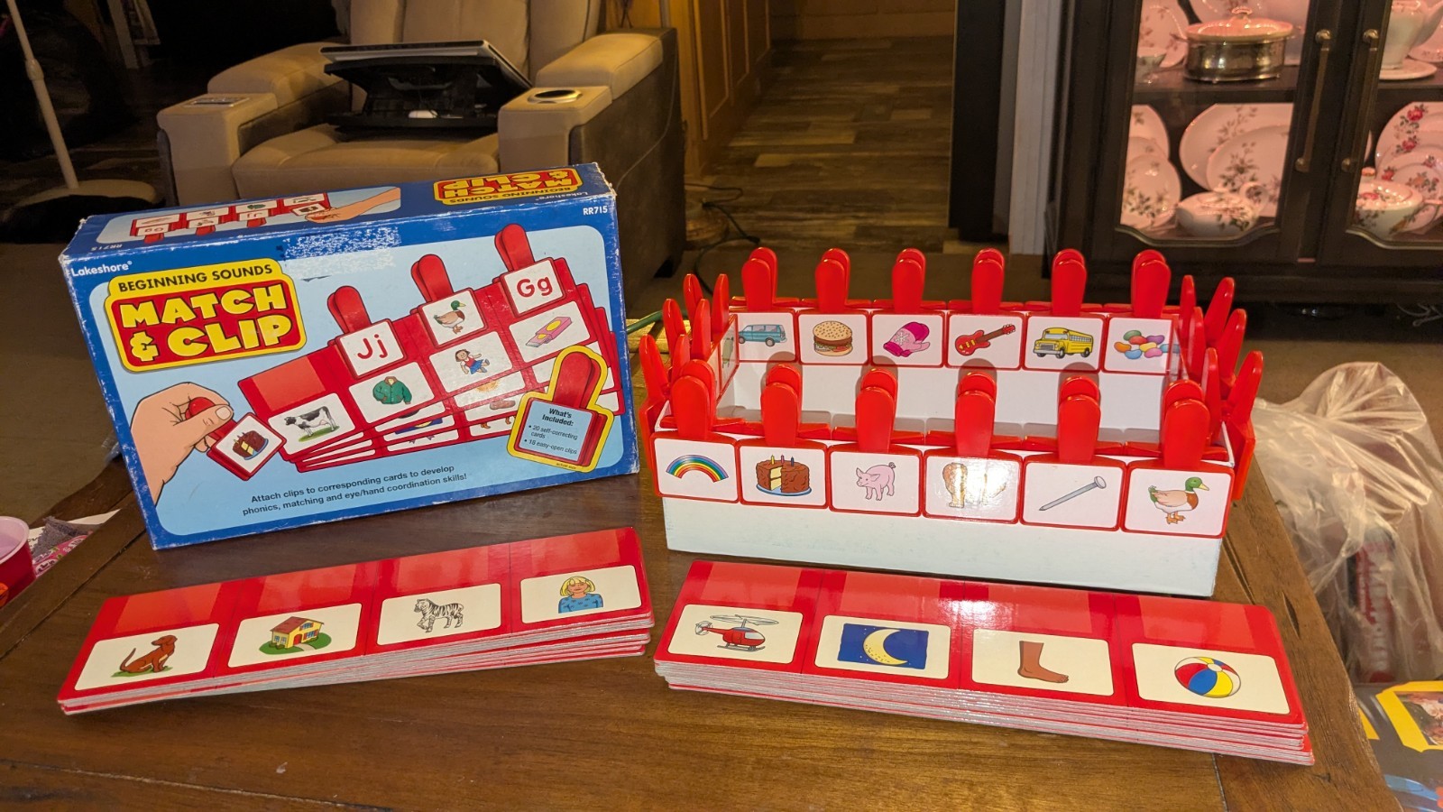 Lakeshore Match & Clip Beginning Sounds Reading Centers Complete Game Homeschool