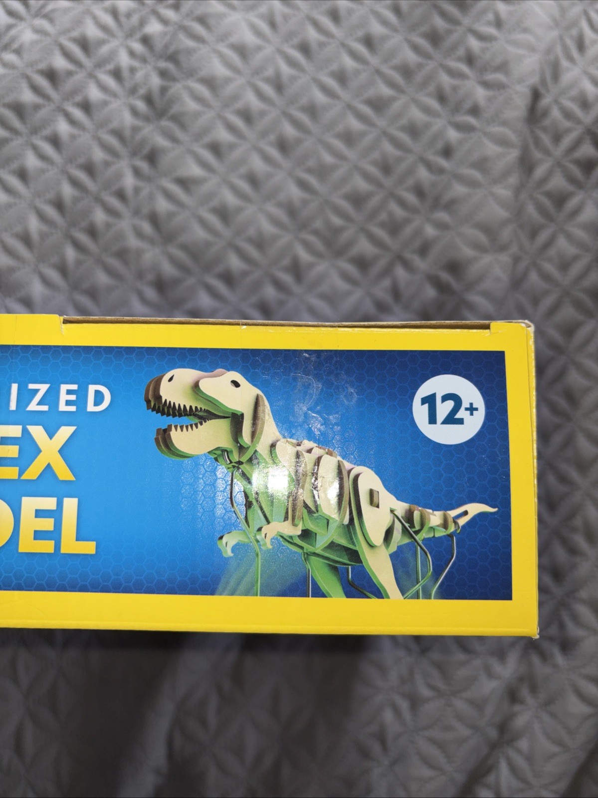 National Geographic Blue Marble STEM Motorized T. Rex Model That Moves Kit