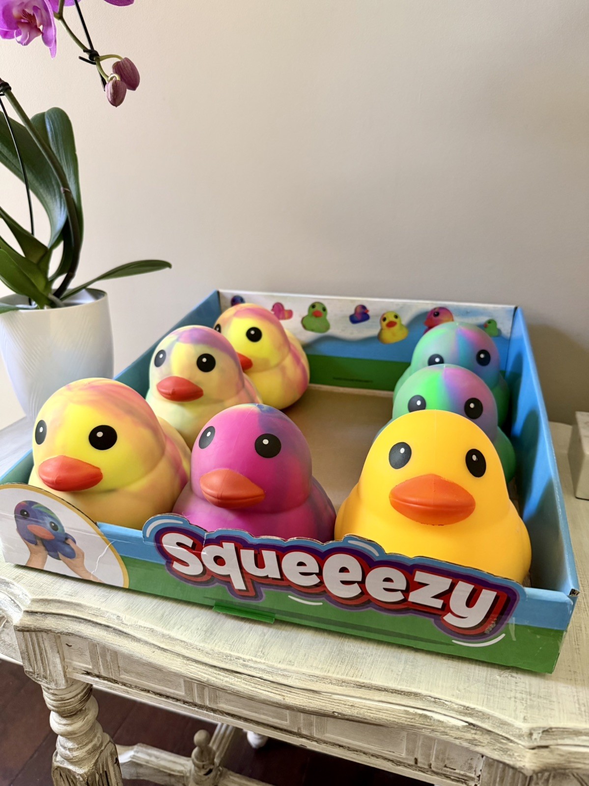 1 CUTE 🥰 Squeeezy Tie Dye Pink/Purple Duck- Tiktok Viral Sensory Squeeze Toy🔥