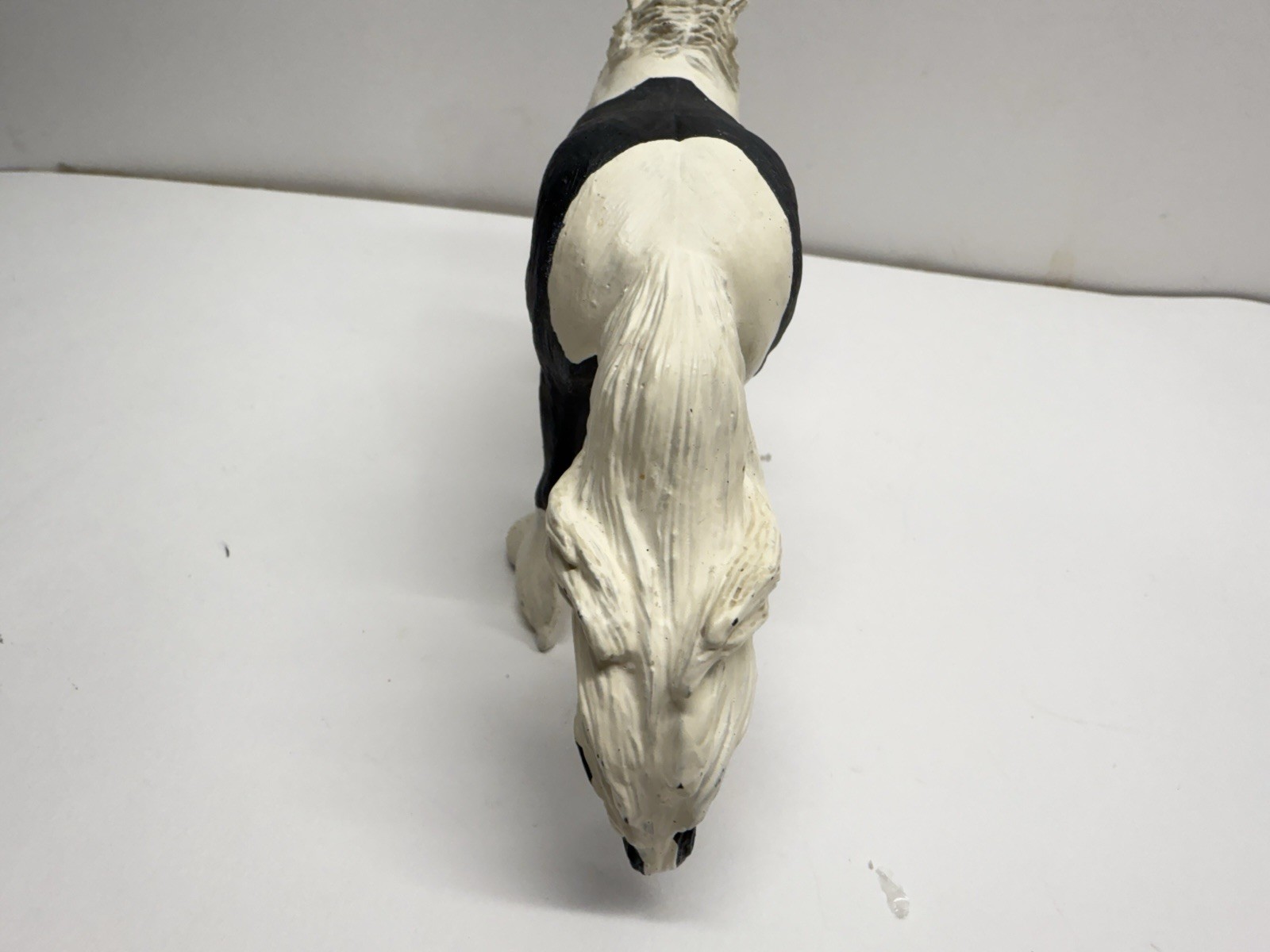 Safari Ltd Horse Streaming Light 2010 Figure White Black Figurine 6″